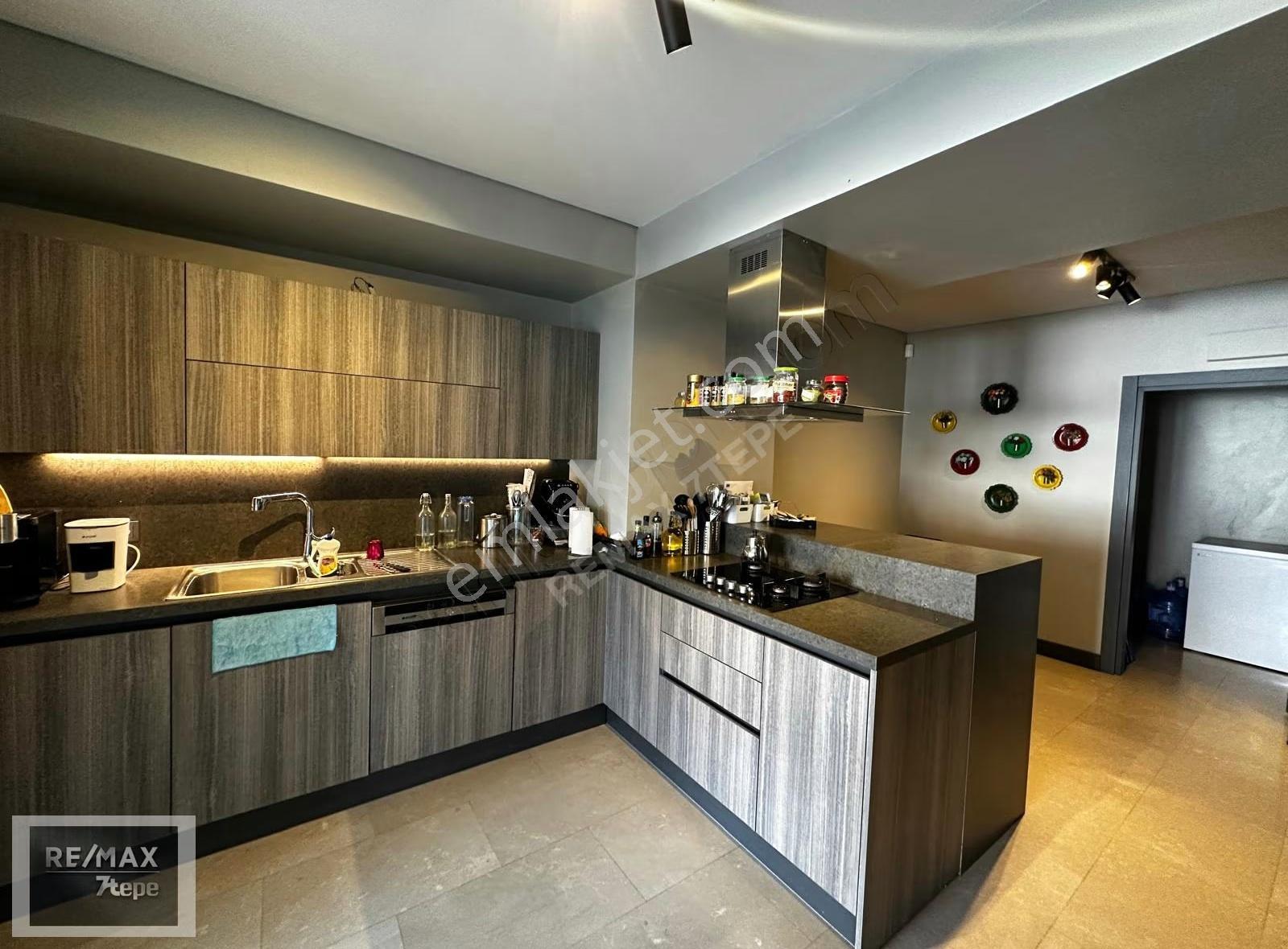 Remax 7tepe'den Acarkent'te Seçkin Lokasyon'da Satılık Vılla - Görsel 14