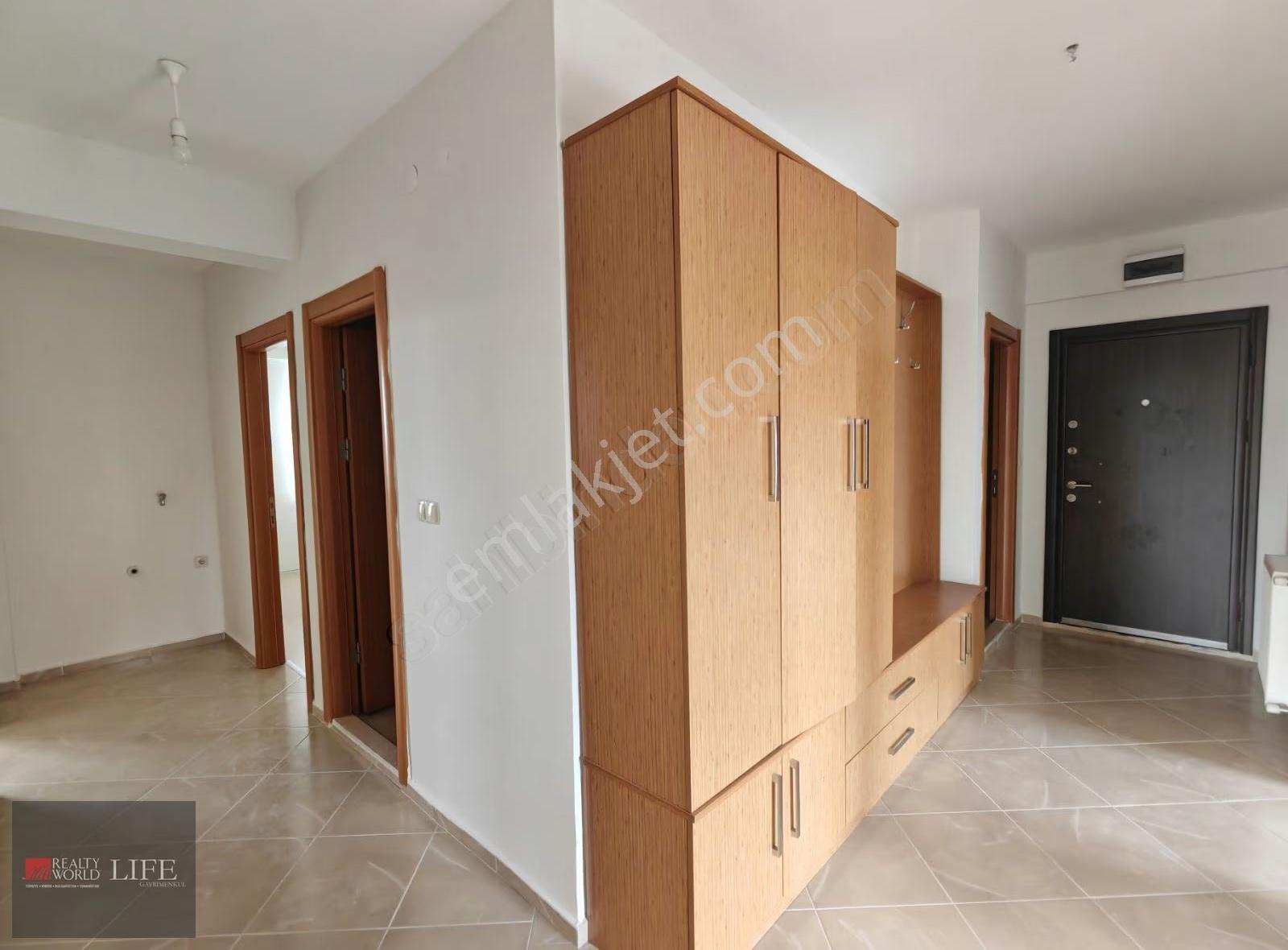 Rw Lıfe// Batıkent Mah.aktepe Sk Oki Sitesi Satılık 3+1 Daire - Görsel 8