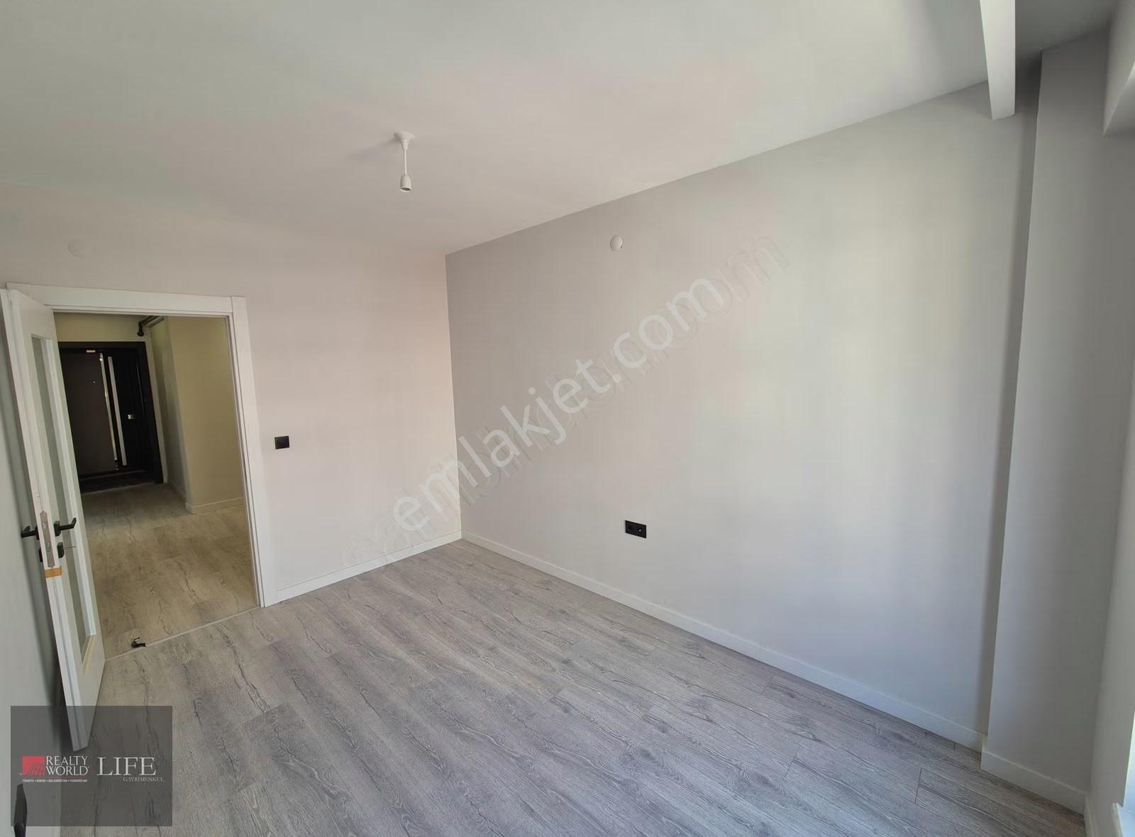 Rw Lıfe Akçağlan Mh İmarlı Sokak Ara Kat Kiralık 1+1 Apart Daire - Görsel 7