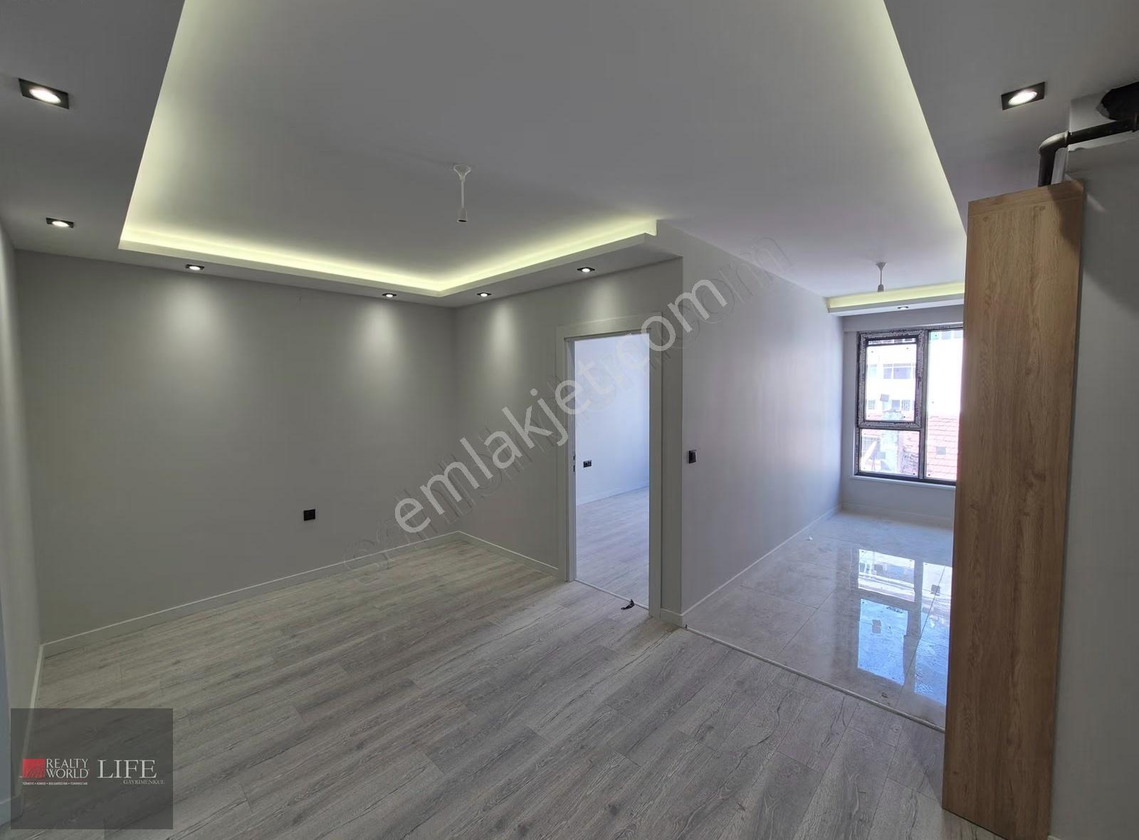 Rw Lıfe Akçağlan Mh İmarlı Sokak Ara Kat Kiralık 1+1 Apart Daire - Görsel 17