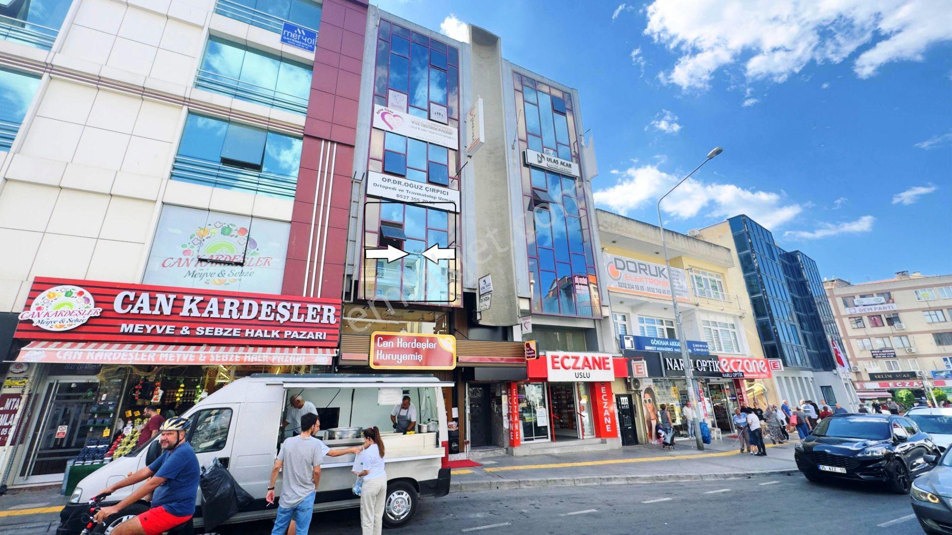 Narlıdere Mithatpaşa Cadde Üzeri | Tabela Değeri Yüksek | 1+1 Kiralık Ofis