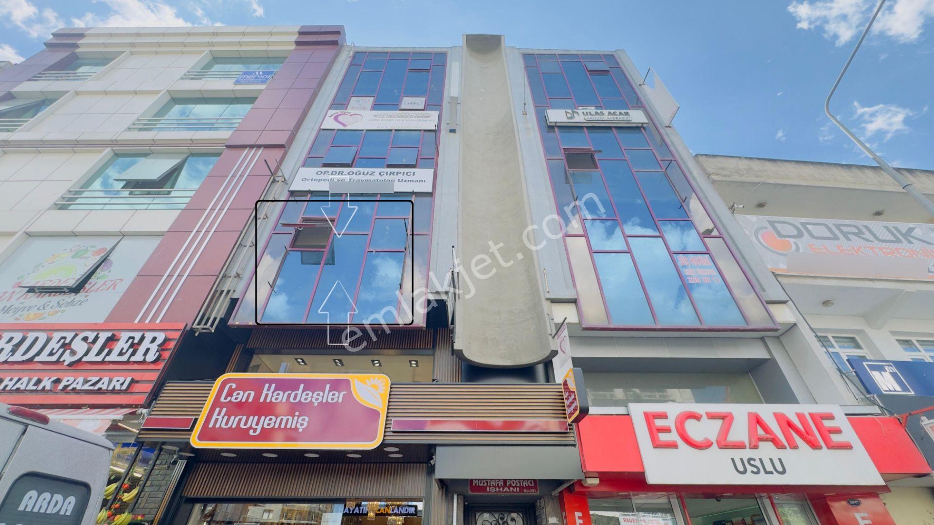 Narlıdere Mithatpaşa Cadde Üzeri | Tabela Değeri Yüksek | 1+1 Kiralık Ofis - Görsel 2