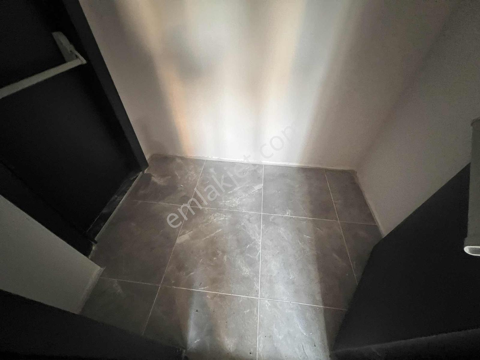 Erenköy'de Satılık Daire Ara Kat Yeni Yapı 2+1 - 67m² Boş - Görsel 30
