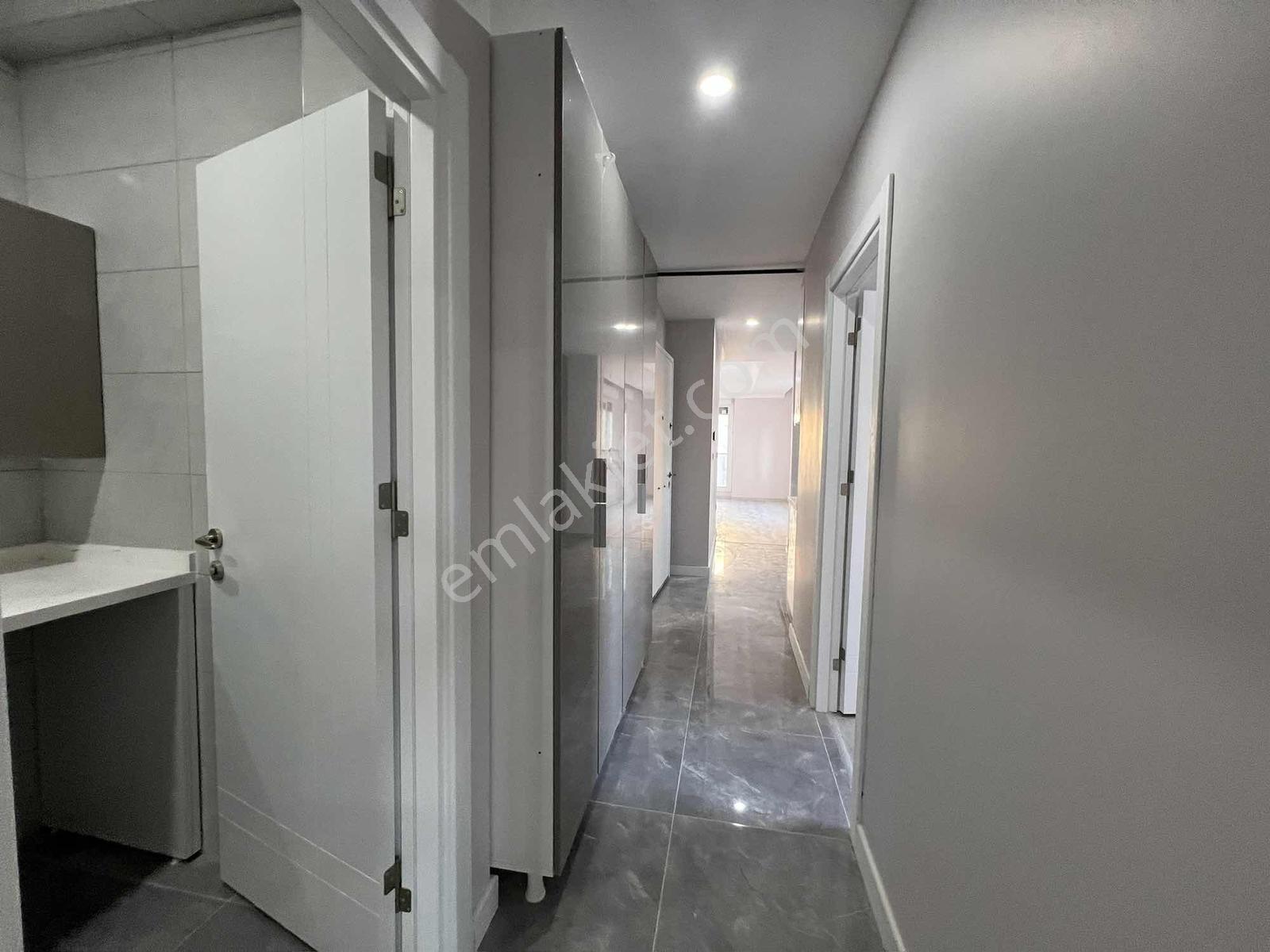 Erenköy'de Satılık Daire Ara Kat Yeni Yapı 2+1 - 67m² Boş - Görsel 34