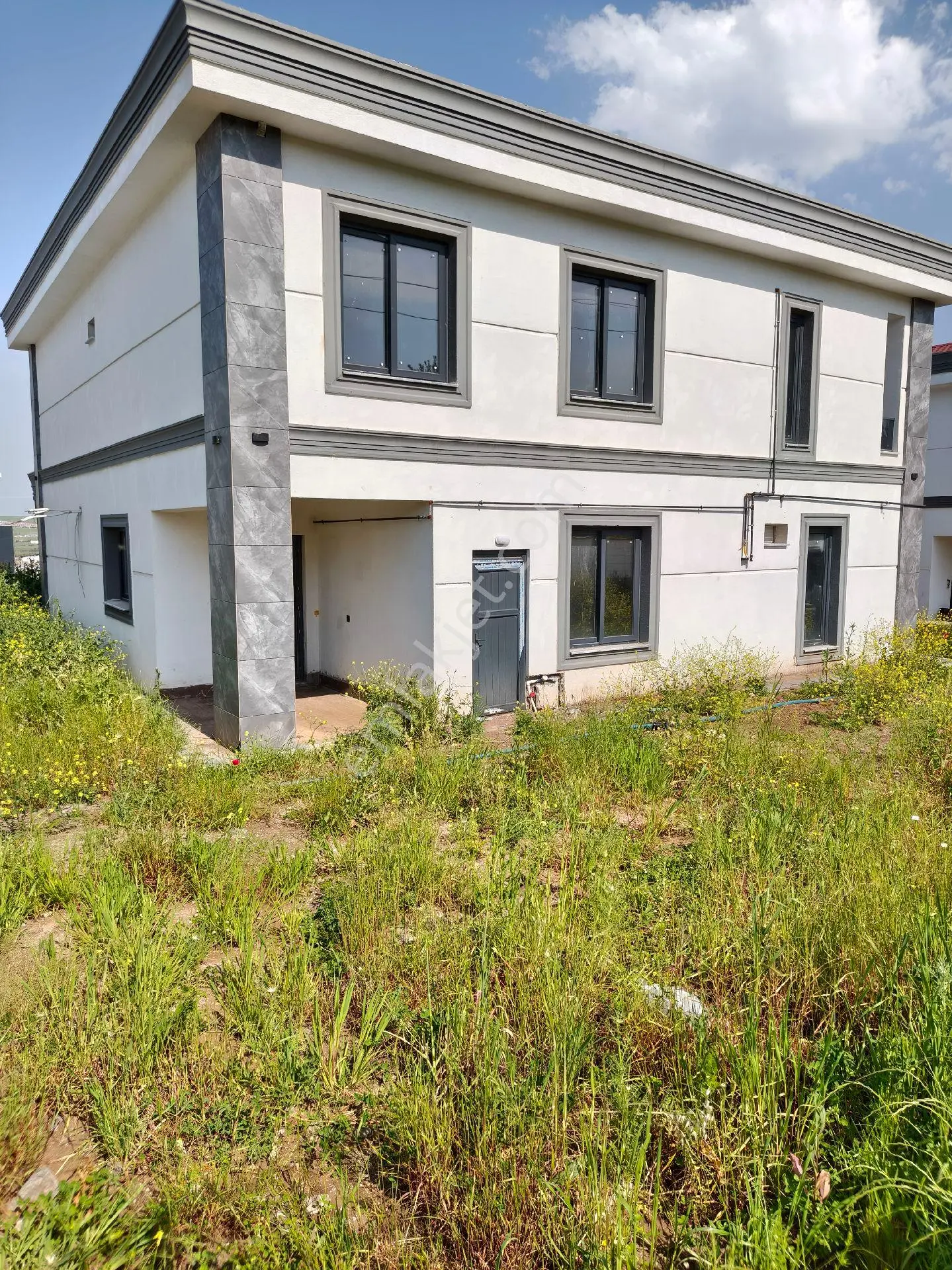 Dönümlü Doktorlar Sitesinde Kiralık Lüks Villa - Görsel 2