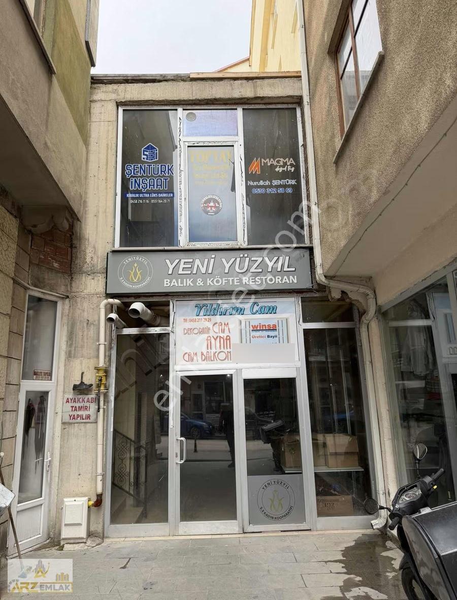 Arz Emlak'tan Saat Kulesinde Kiralık Ofis