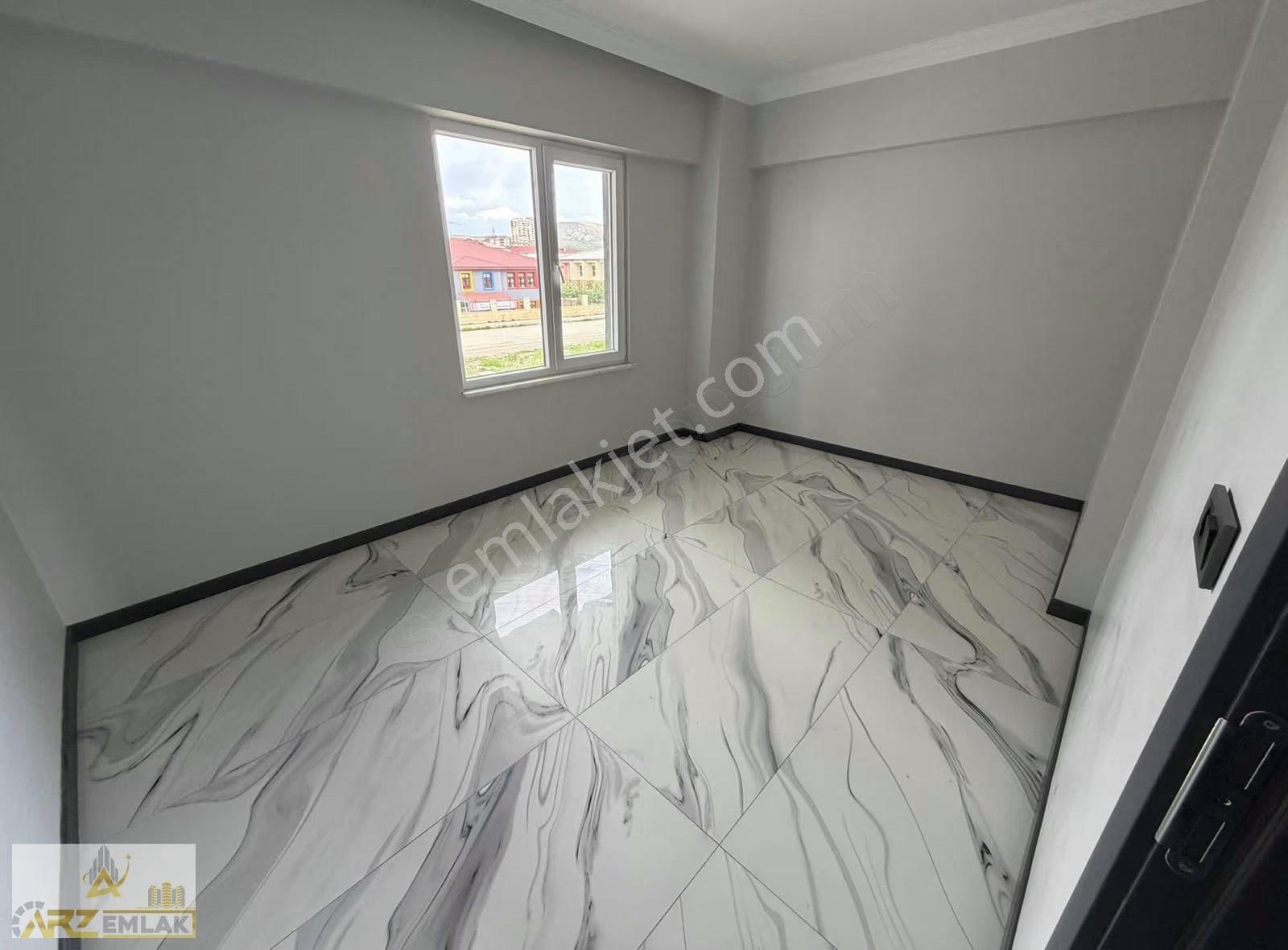Arz Emlak'tan Şingah Mahallesinde Kiralık 3+1 Daire - Görsel 10