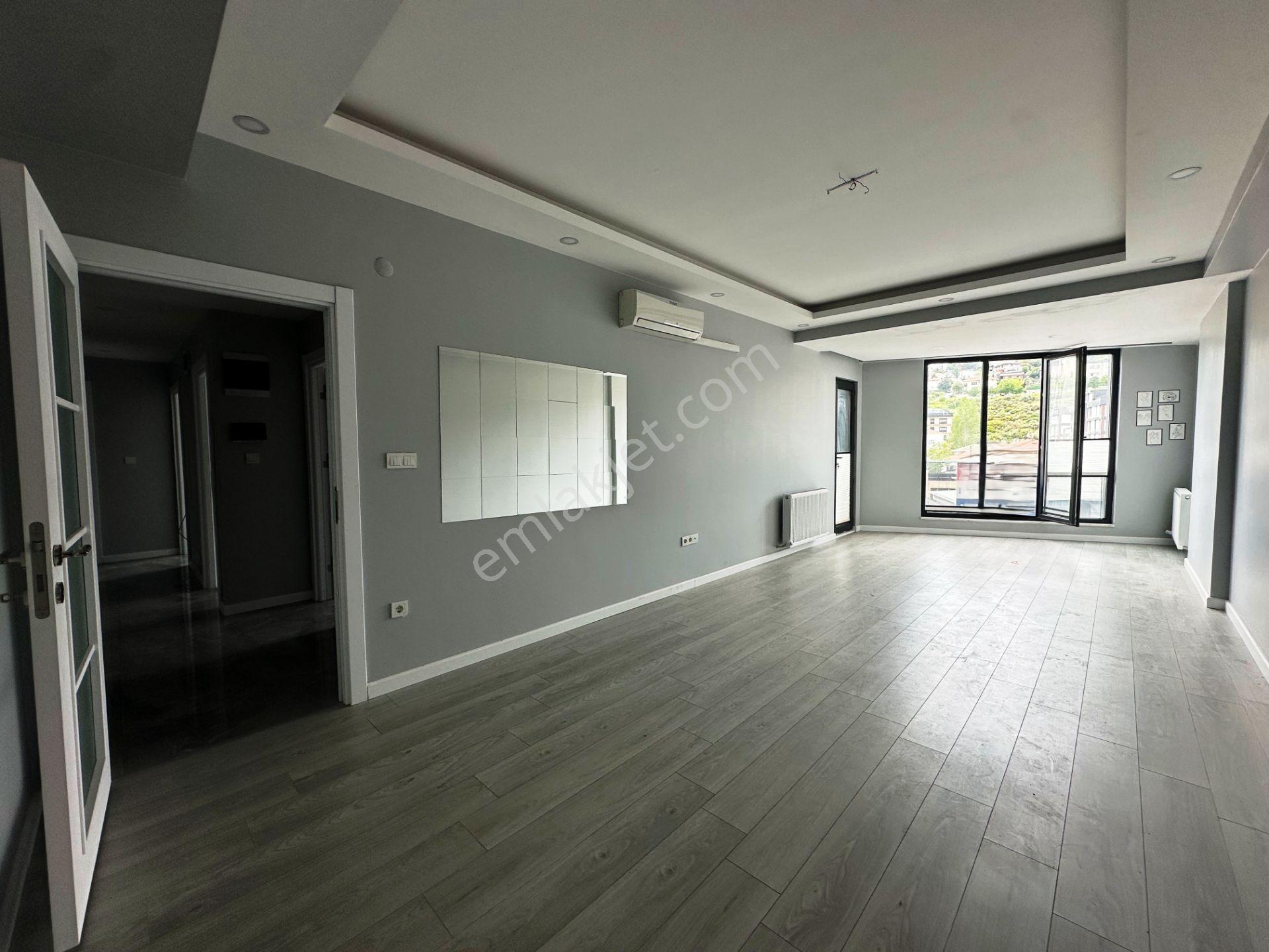 Cevizli Minibüs Yoluna Cephe Yeni Bina 2.kat Otoparklı Kiralık Ofis - Görsel 2