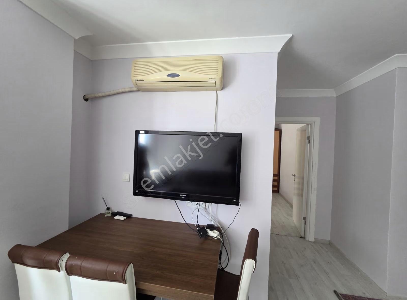 Adliye Arkası Merkezi Konum Eşyalı Kiralık 1+1 Arakat Daire - Görsel 2