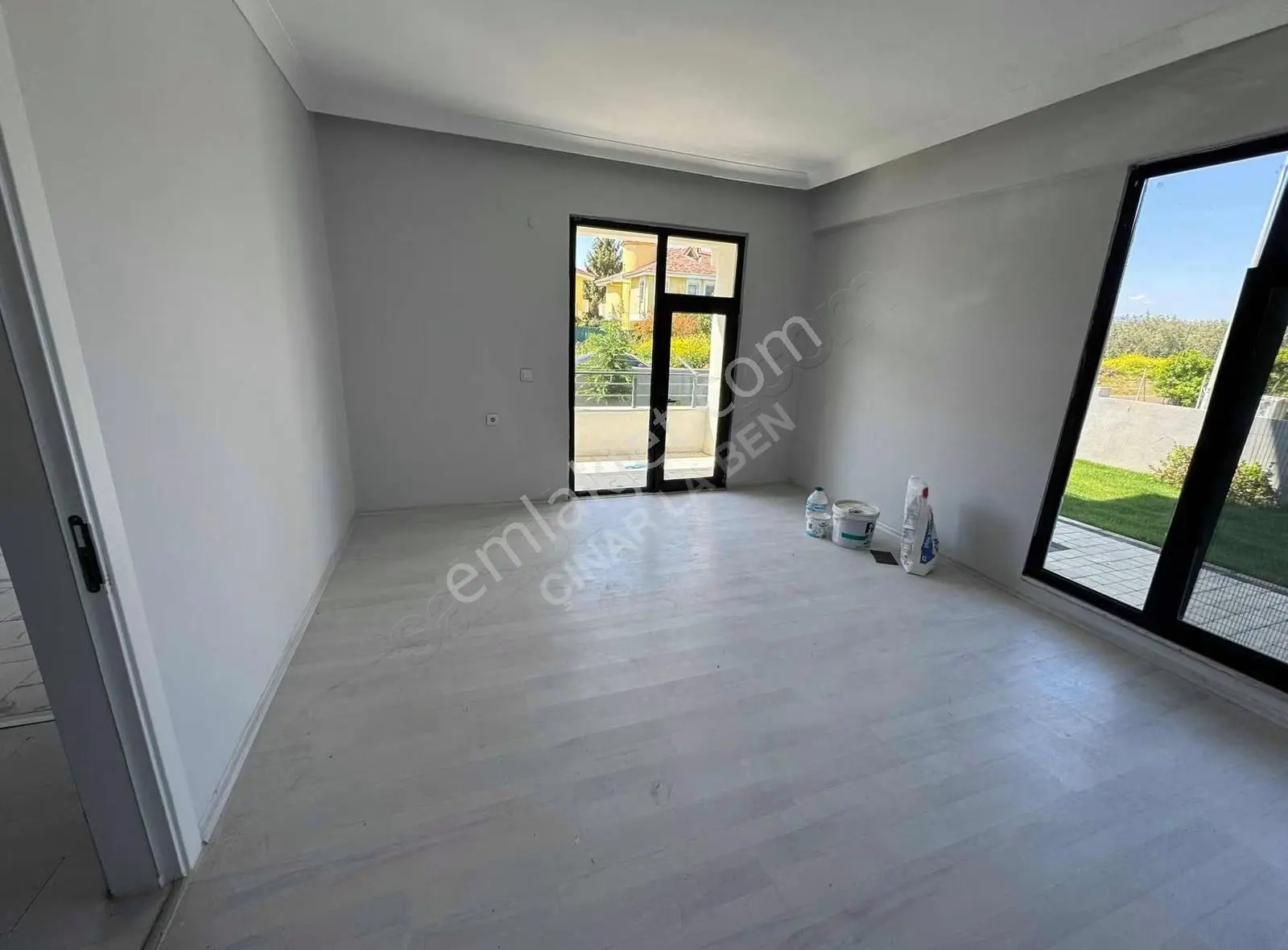 Site İçerisinde 2+1 Geniş Tertemiz Kiralık Daire - Görsel 12