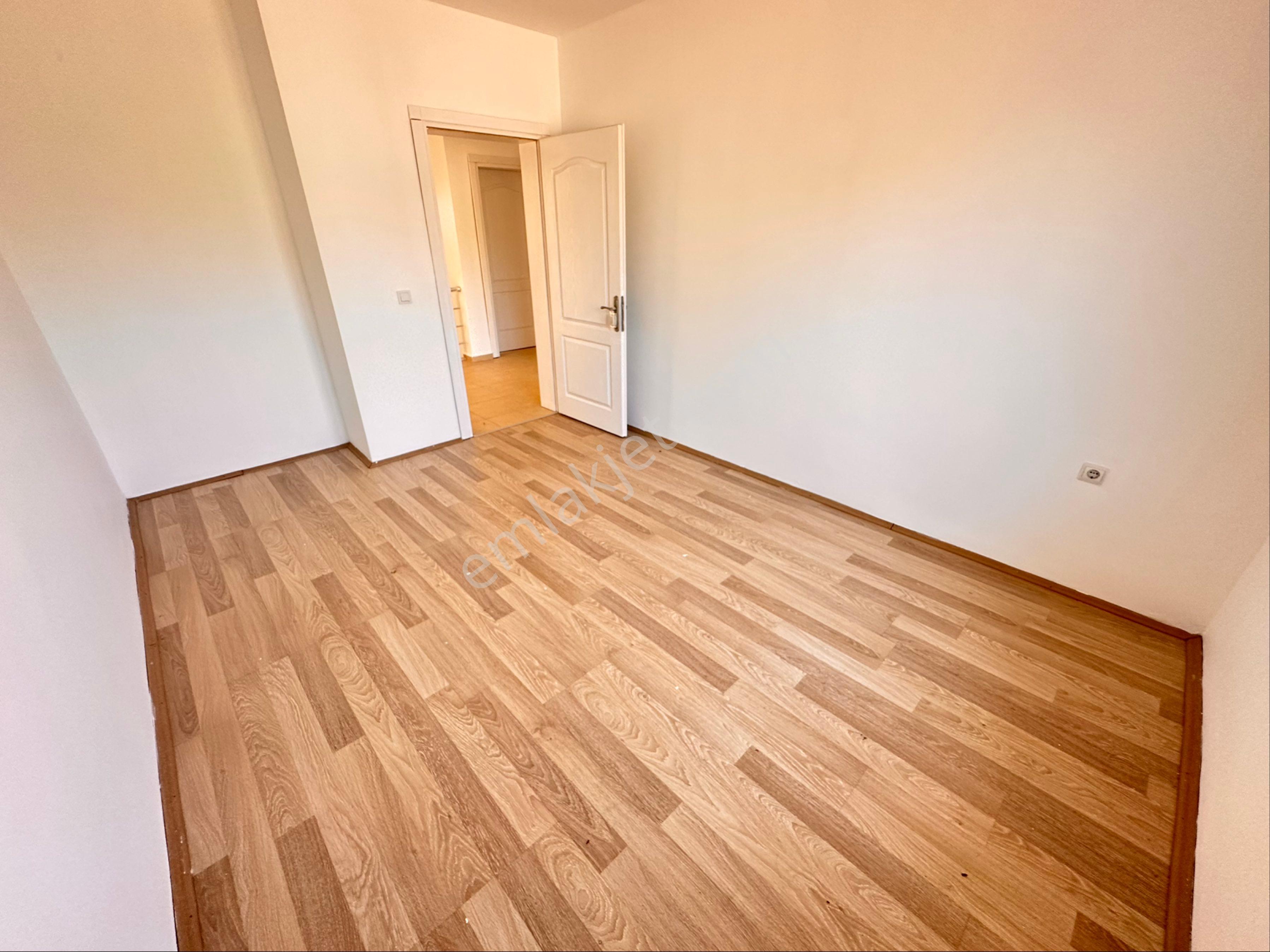 Marmaris Değirmenyanında Kiralık 4+1 Villa - Görsel 8