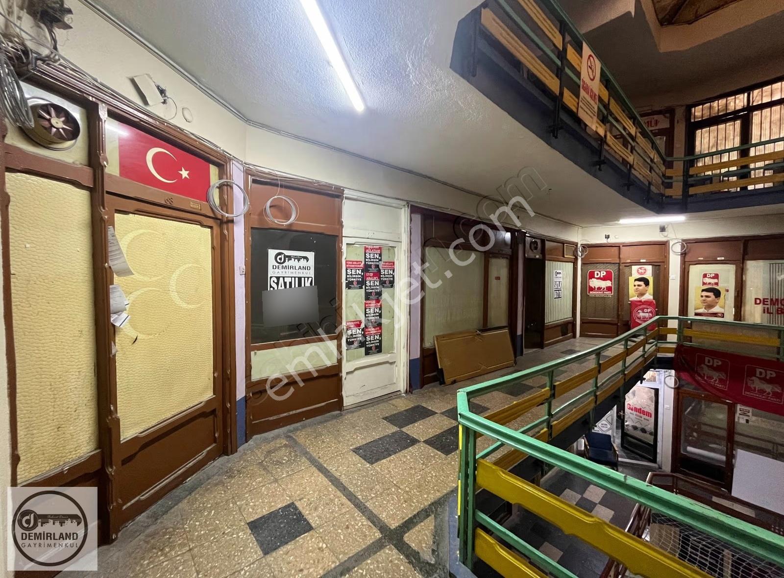 Demirland'dan Satılık Avcılar İş Hanında 5 Adet Dükkan - Görsel 13