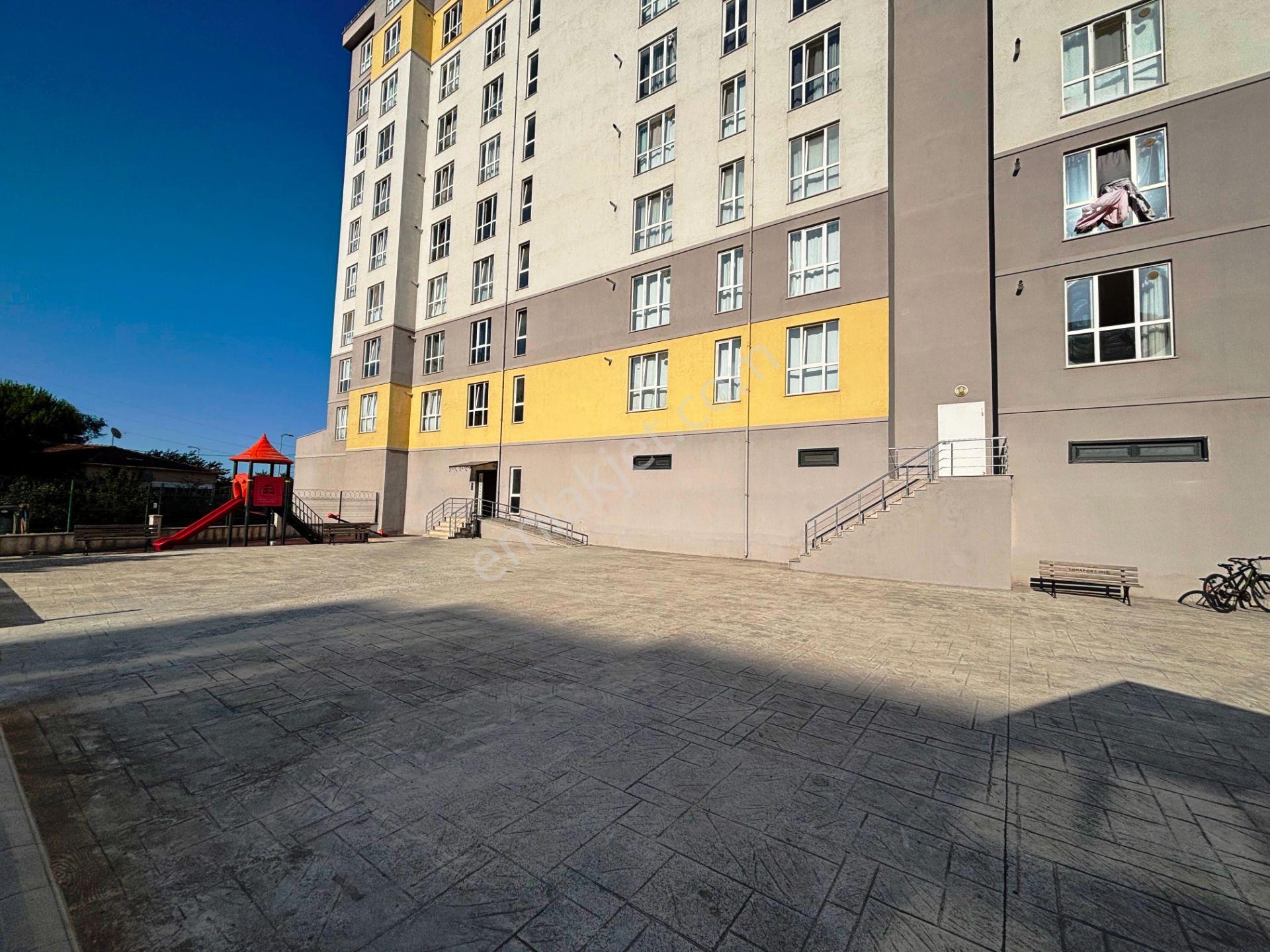 Sabiha Gökçen B Kapısı Karşısı Lunaport Sitesi 80m2 Satılık 2+1 - Görsel 31