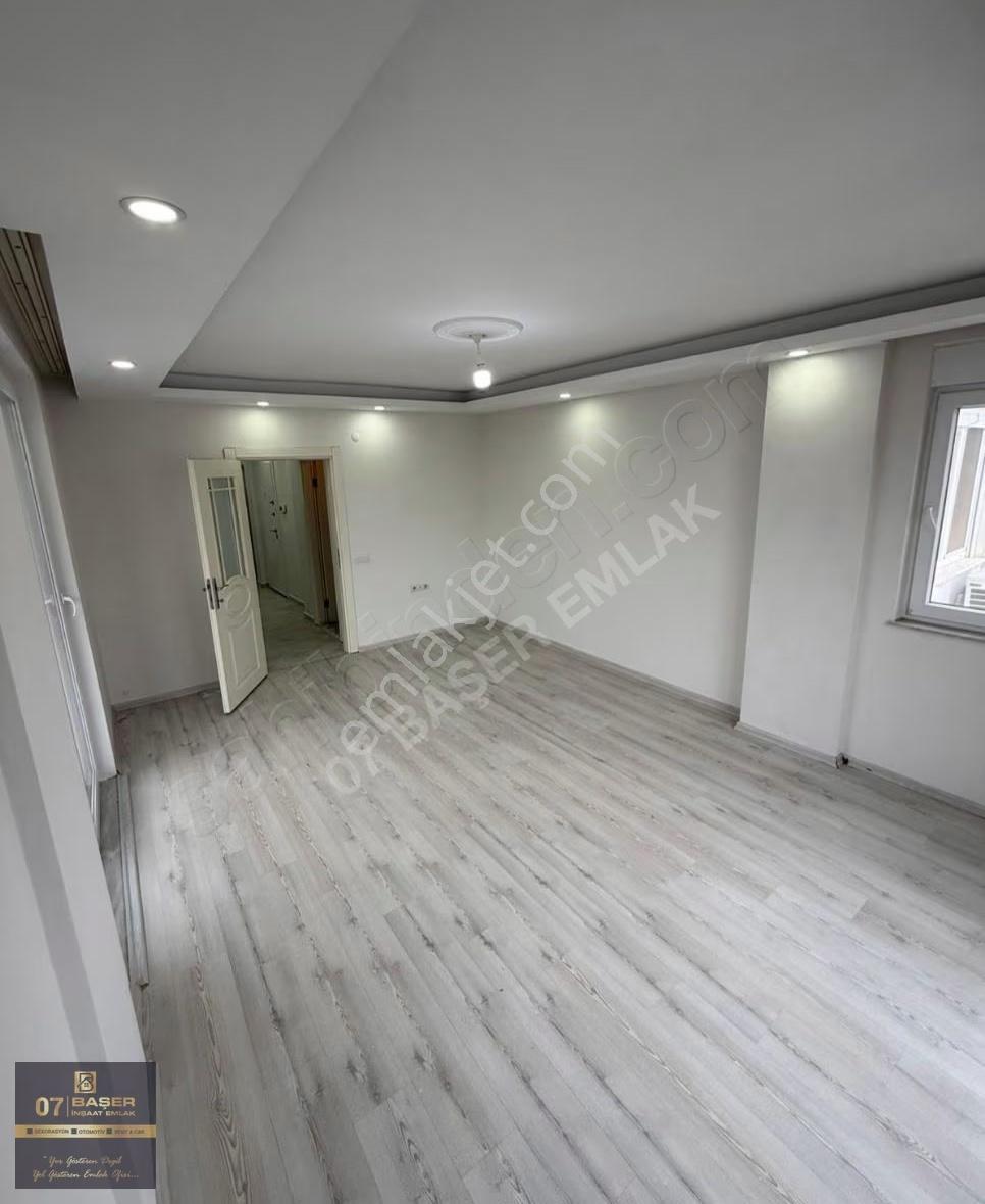 Sütçülerde Asansörlü Üzeri Çatılı 2+1 Daire - Görsel 4