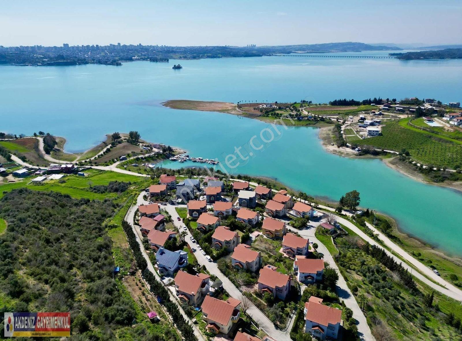 Site İçi 720 M2 Arsa İçerisinde Göl Manzaralı Kiralık Villa - Görsel 16