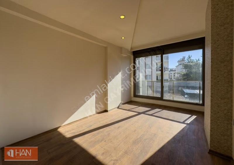 V.aydoğmuş'ta Piyasanın En Güzel Dairesi Havuzlu 140 M2 3+1 - Görsel 16