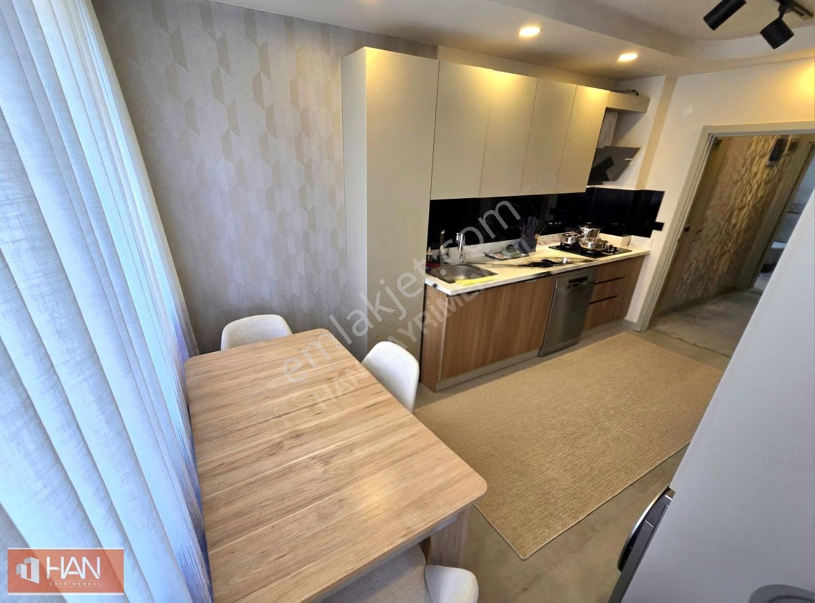 V.aydoğmuş'ta Piyasanın En Güzel Dairesi Havuzlu 140 M2 3+1 - Görsel 12