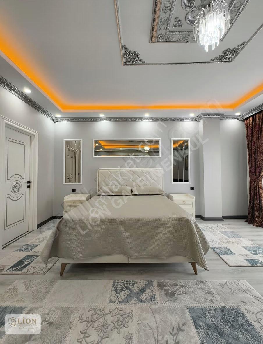 850 M² Arsa İçinde Özel Yapım Lüks 5+3 Havuzlu Villa - Görsel 9