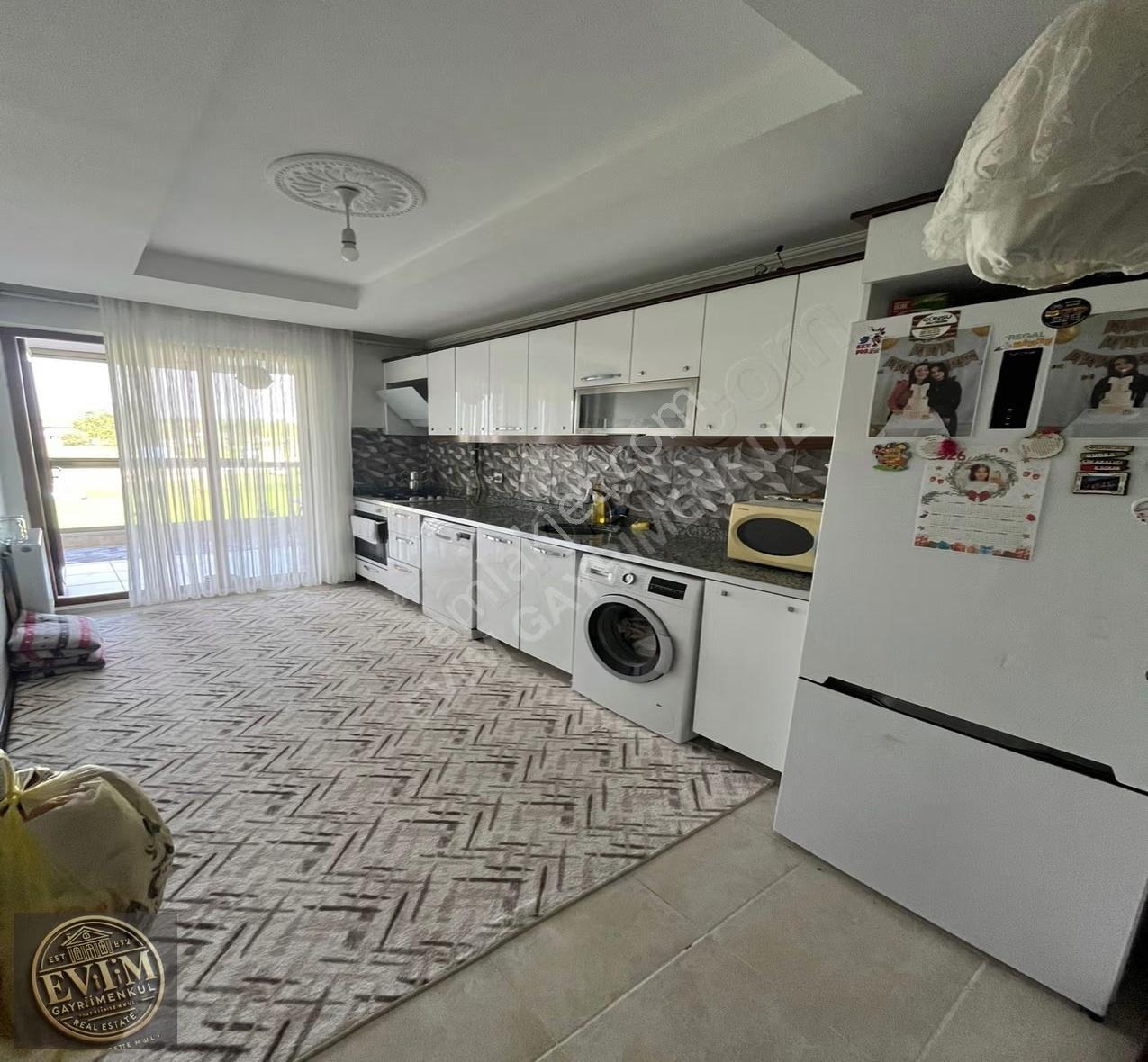 Kızılpınar Atatürk Mah. Ebeveyn Banyolu 3+1 150 M2 Satılık Daire