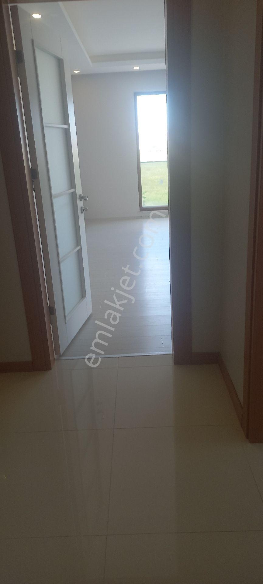 Kazımıyede 3+1 Luks Daıre Ebeveny Banyolu - Görsel 28