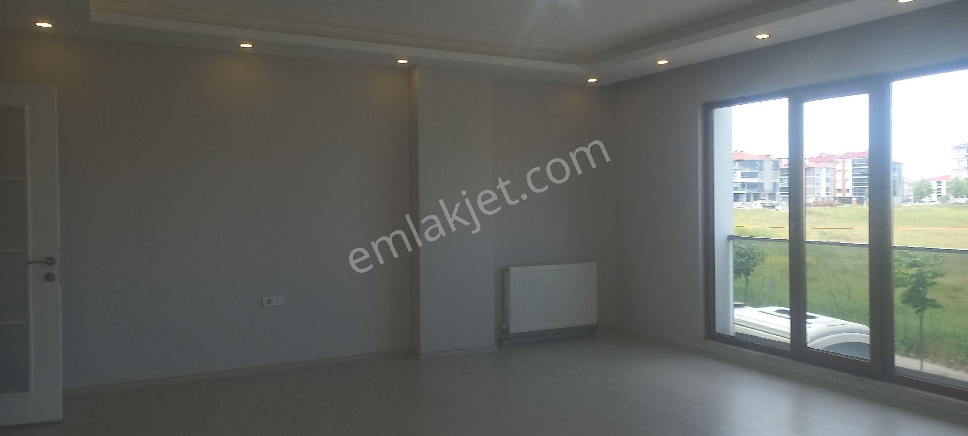 Kazımıyede 3+1 Luks Daıre Ebeveny Banyolu - Görsel 17