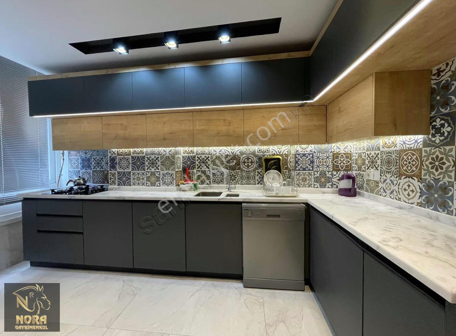 Nora'dan Sayapark Civarı İçi Yapılı Bağımsız 3+1 - Görsel 18