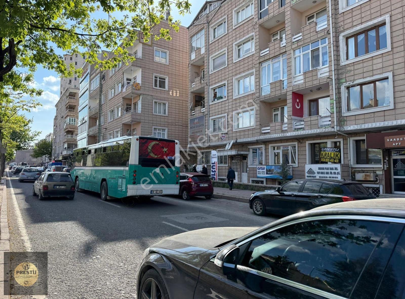Prestij Gyo I Hunat Mh. Cadde Üzeri Harika Lokasyon Kiralık Ofis - Görsel 13