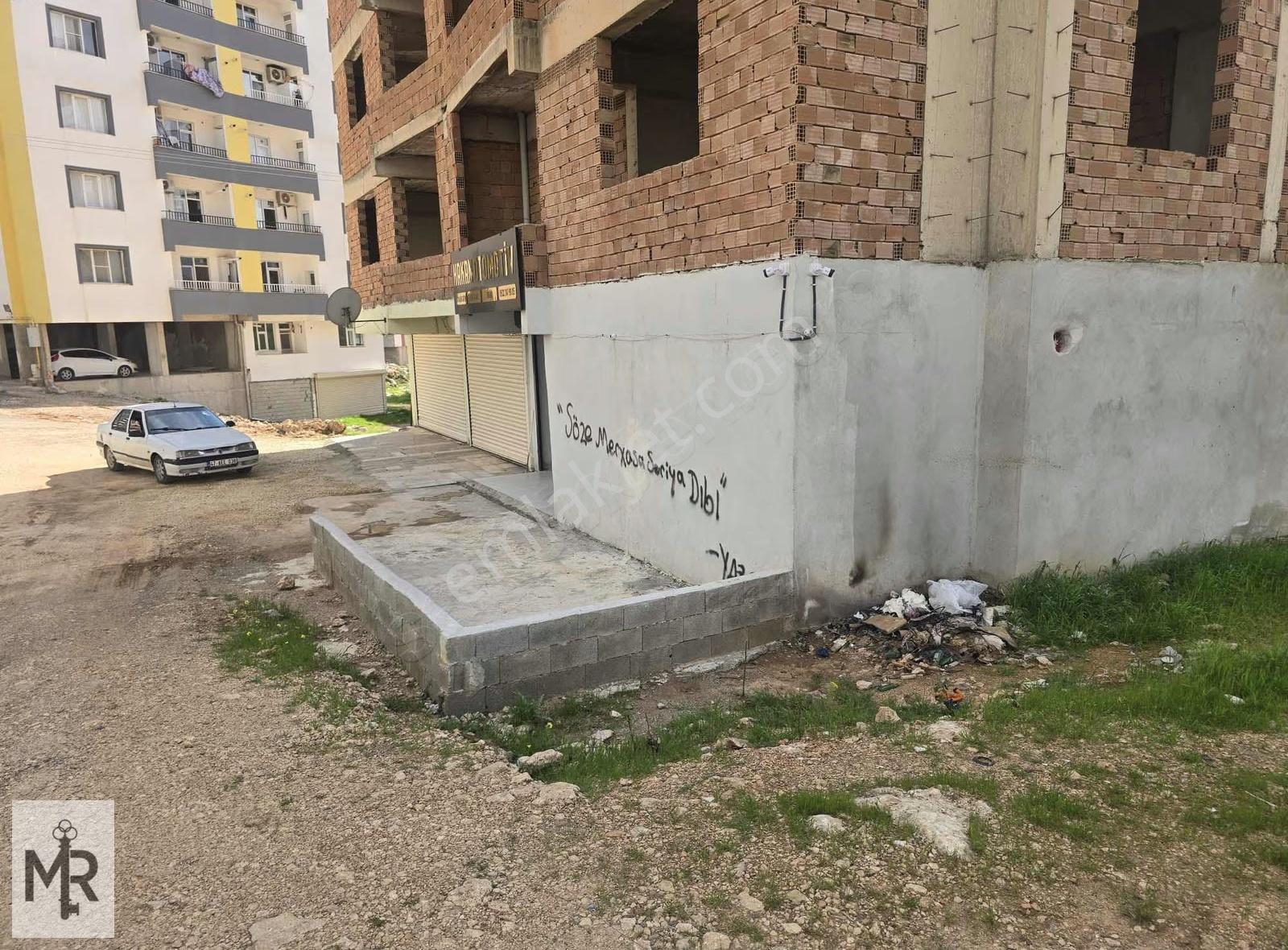 Devlet Hastanesi Arkası Satılık Dükkan Ve 1+1 Daire - Görsel 3