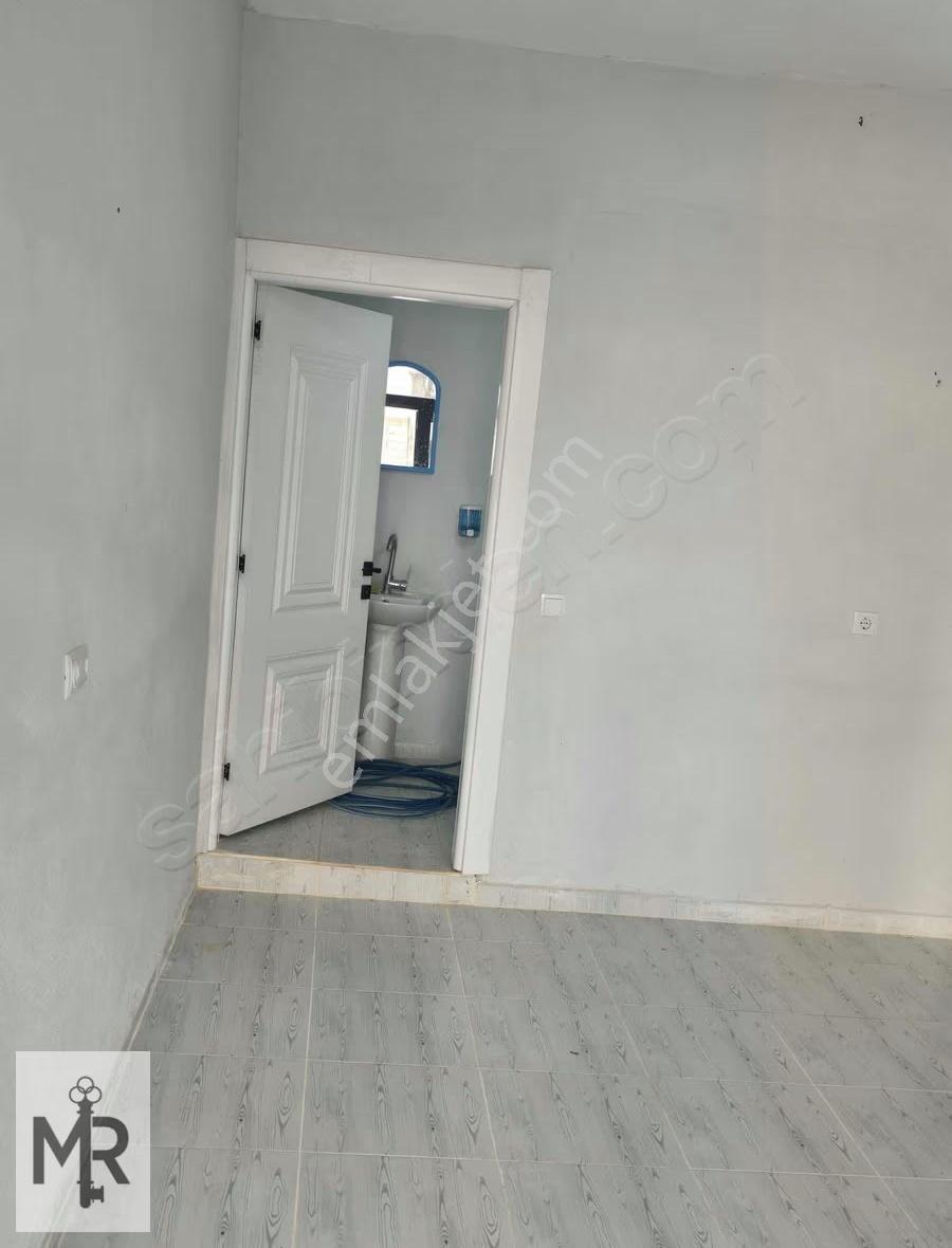 Devlet Hastanesi Arkası Satılık Dükkan Ve 1+1 Daire - Görsel 8