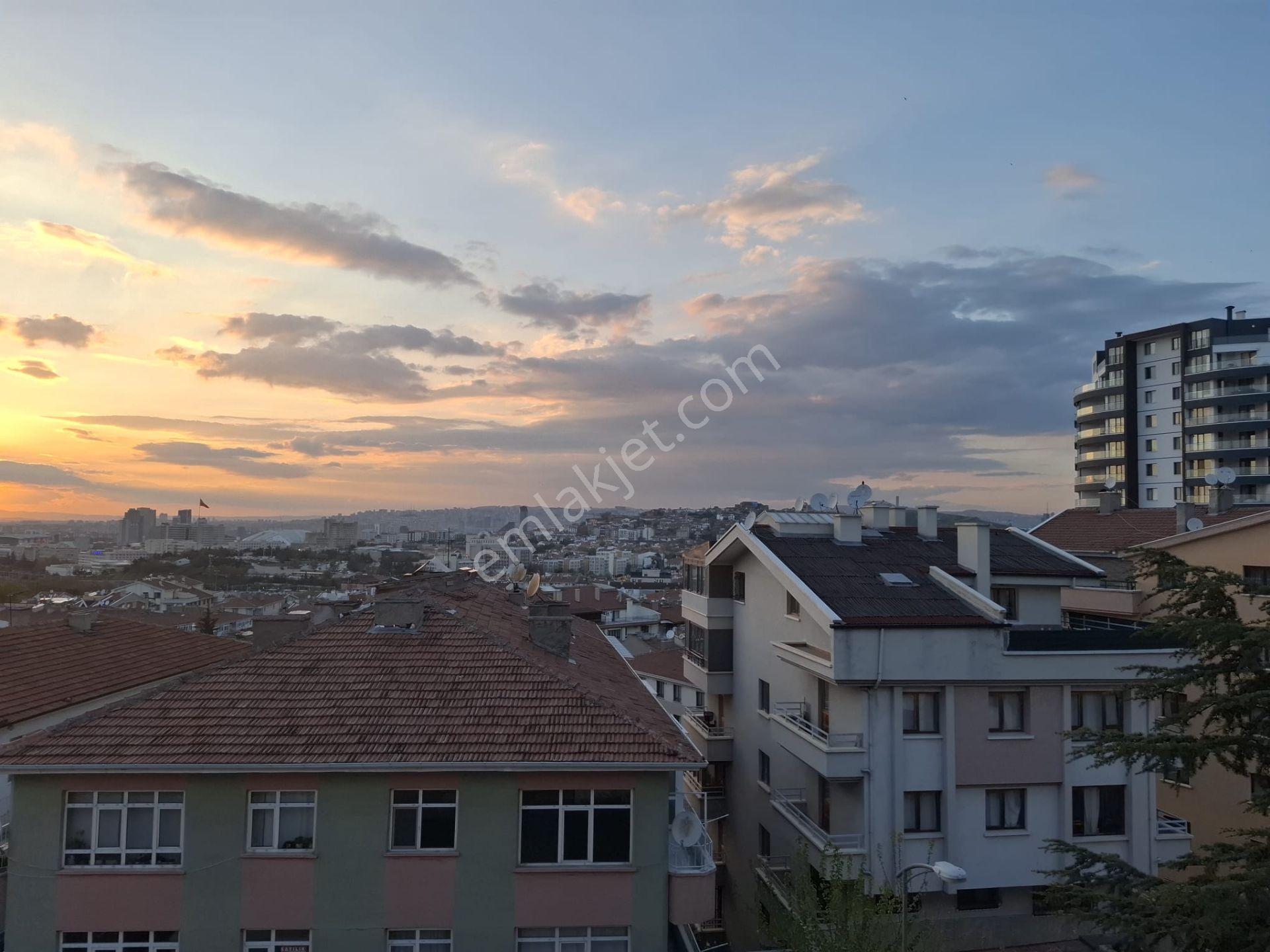 Ankara Çankaya Topraklık Çamlıtepe Mahallesinde Ankara Manzaralı 4+1 Depolu Teraslı Dubleks Daire - Görsel 29