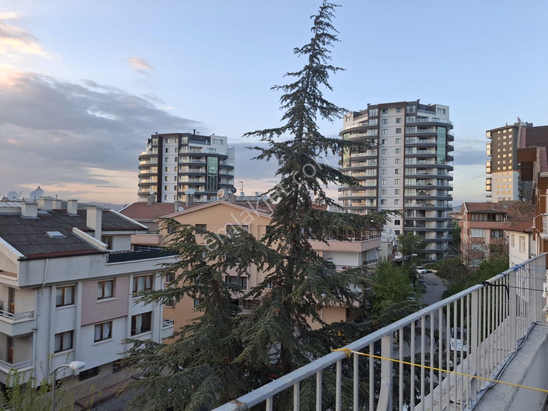 Ankara Çankaya Topraklık Çamlıtepe Mahallesinde Ankara Manzaralı 4+1 Depolu Teraslı Dubleks Daire - Görsel 26
