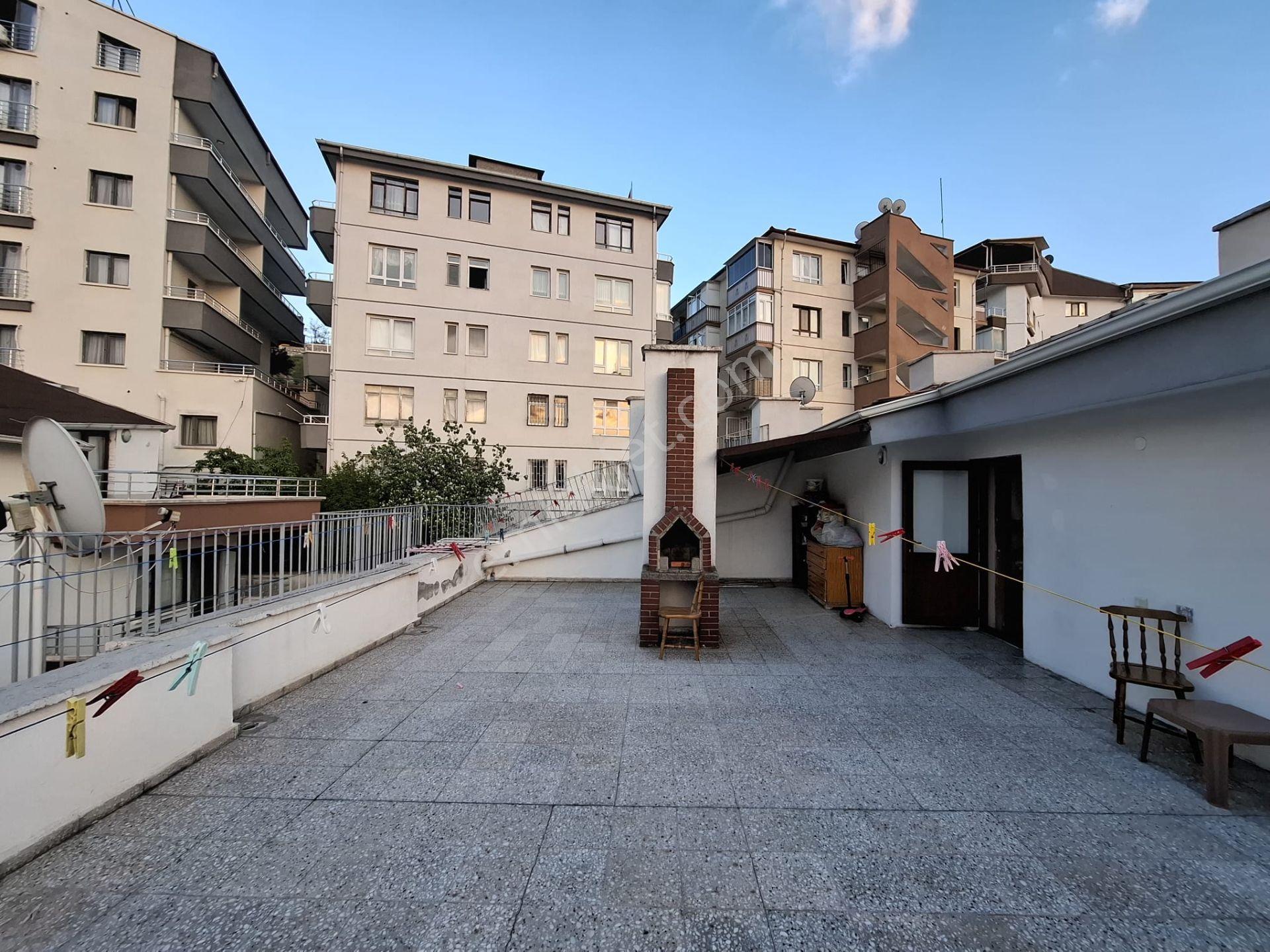 Ankara Çankaya Topraklık Çamlıtepe Mahallesinde Ankara Manzaralı 4+1 Depolu Teraslı Dubleks Daire - Görsel 24