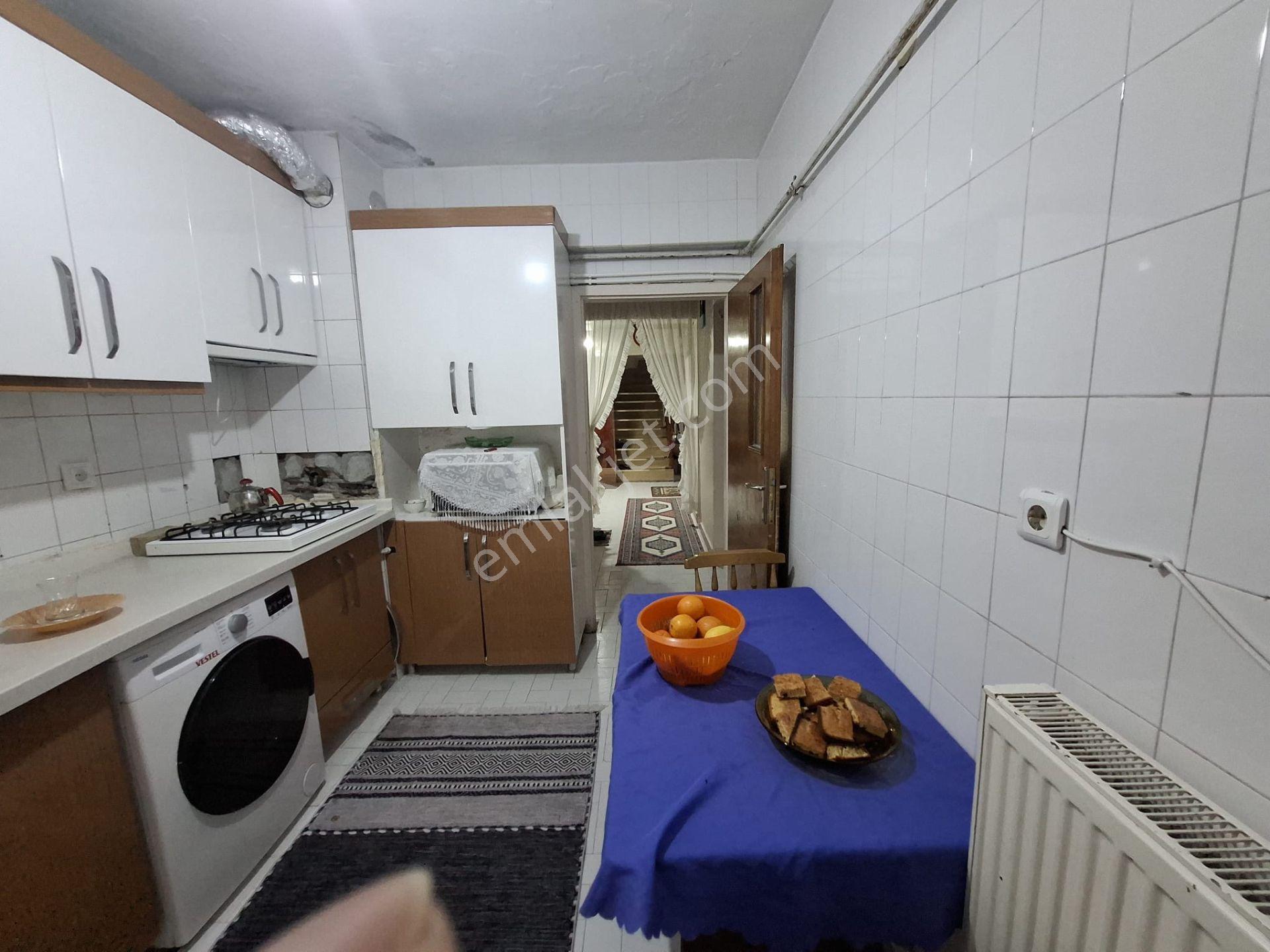 Ankara Çankaya Topraklık Çamlıtepe Mahallesinde Ankara Manzaralı 4+1 Depolu Teraslı Dubleks Daire - Görsel 8