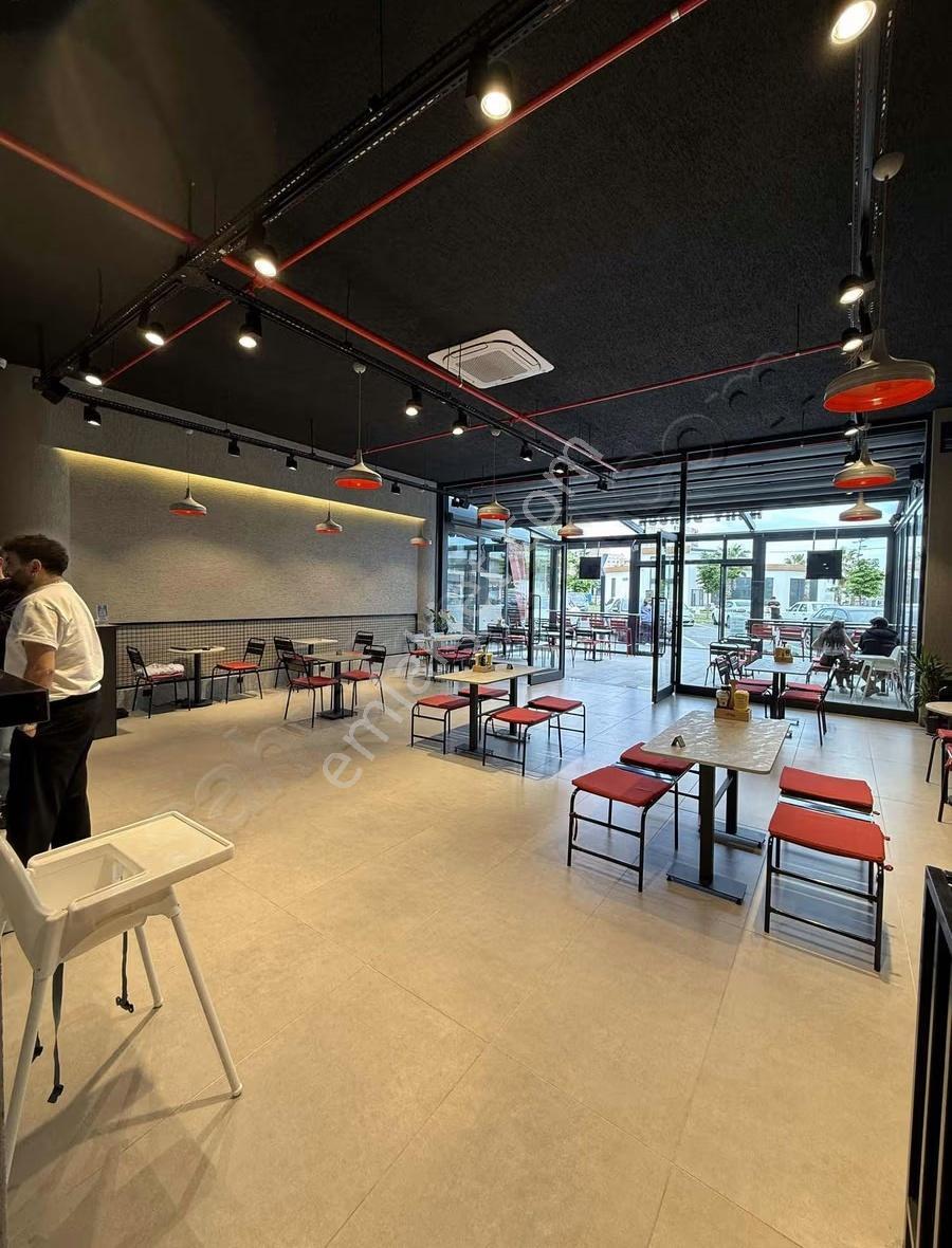 İn Mari Projesinde Kurumsal Kiracılı 300m2 Dükkan + Açık Alan - Görsel 16
