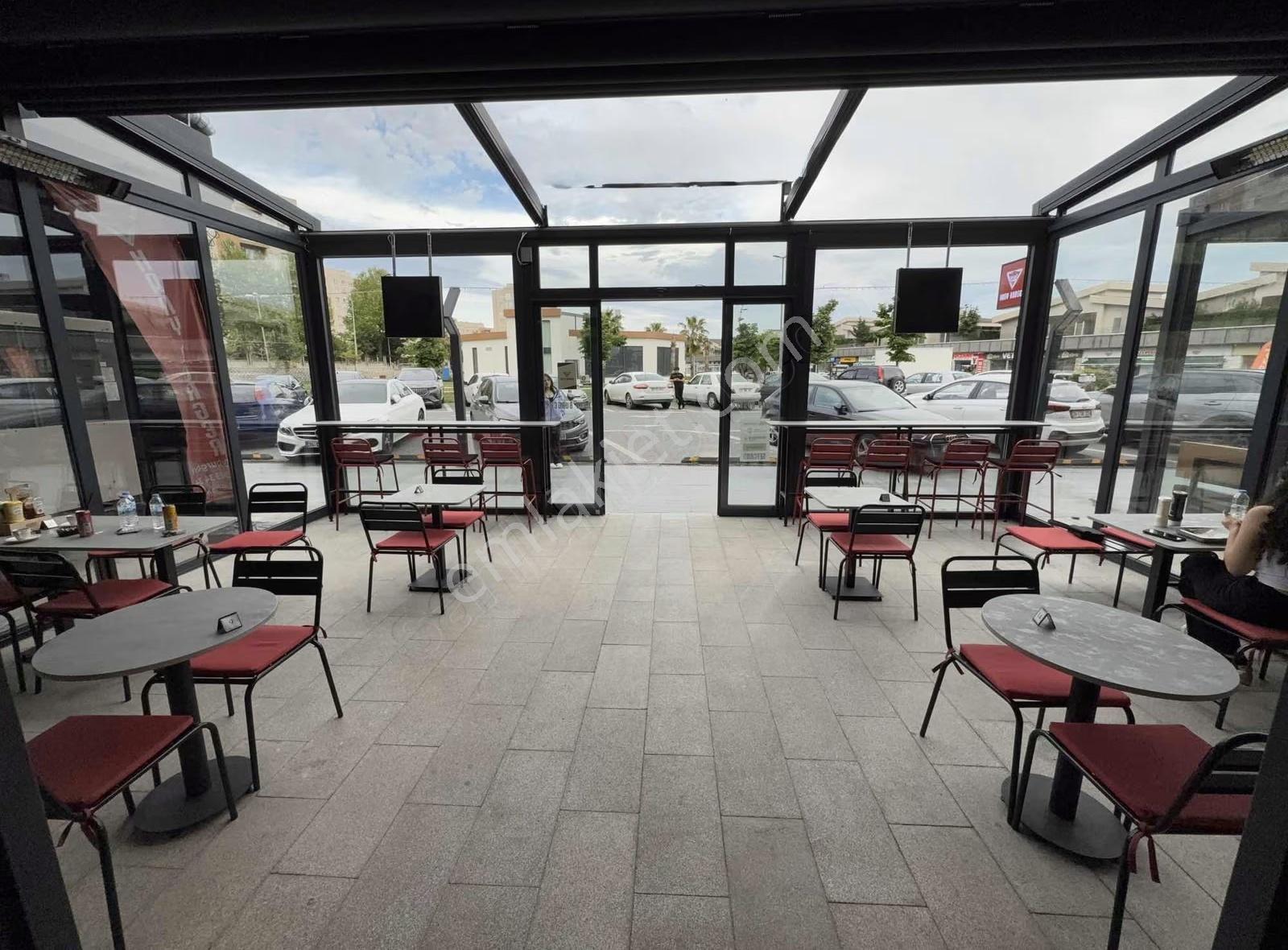 İn Mari Projesinde Kurumsal Kiracılı 300m2 Dükkan + Açık Alan - Görsel 22