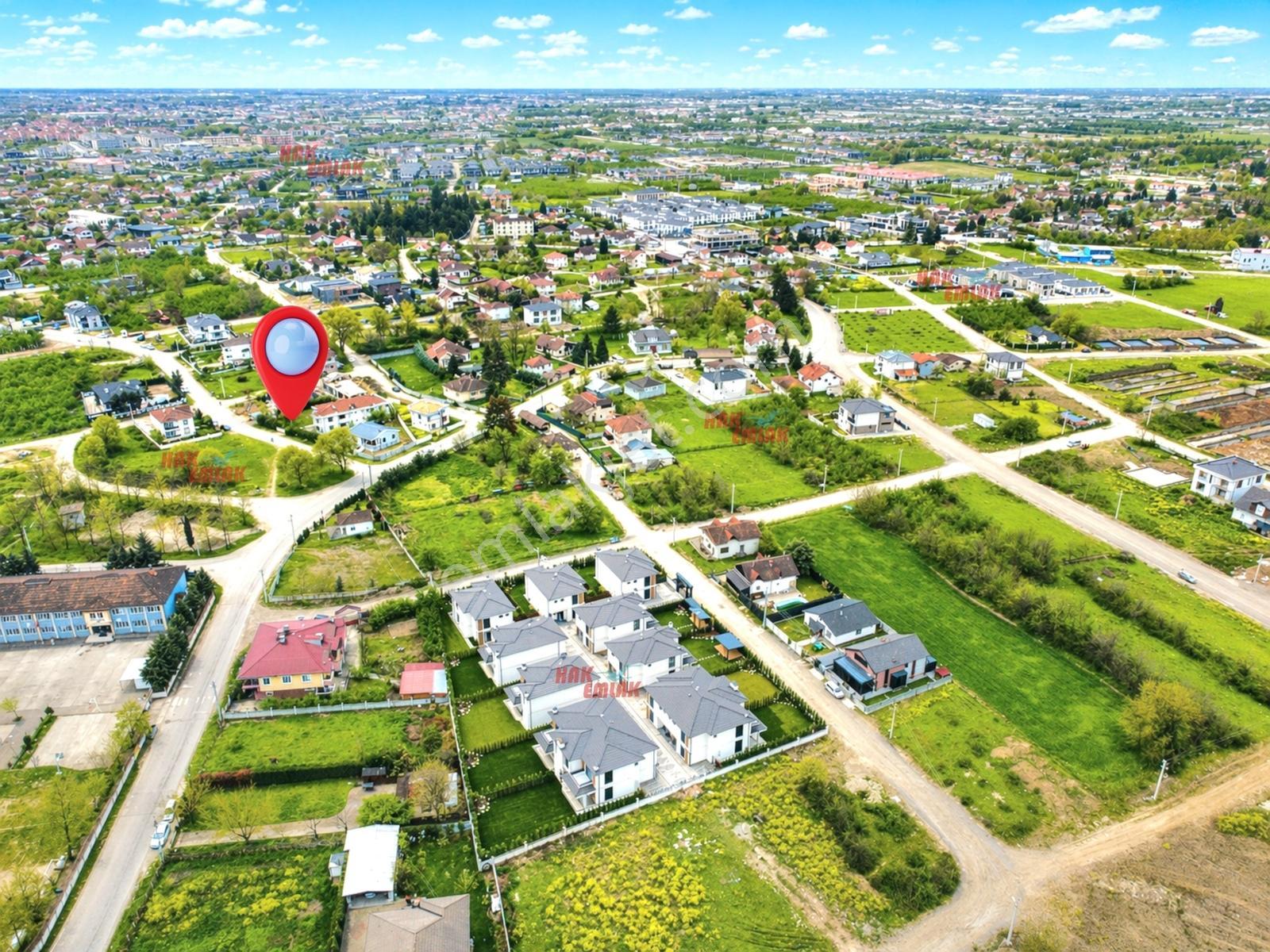Hak Emlak'tan Villa Yapımına Uygun Satılık 423m² Fırsat Arsa