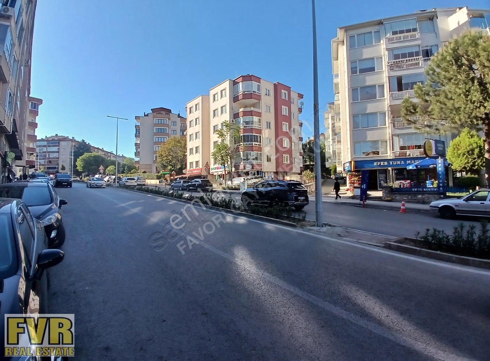 Fvr'den Tuna Caddesinde 2 Katlı Satılık İşyeri Dükkan - Görsel 6
