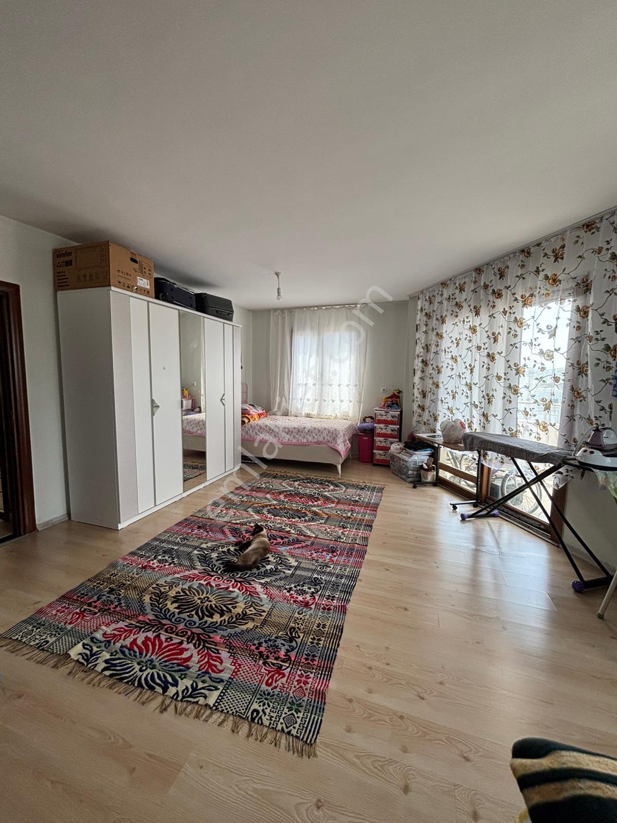 Kozan Gayrimenkulden Kalepark Karşısı Geniş Lüks 3+1 Daire - Görsel 13