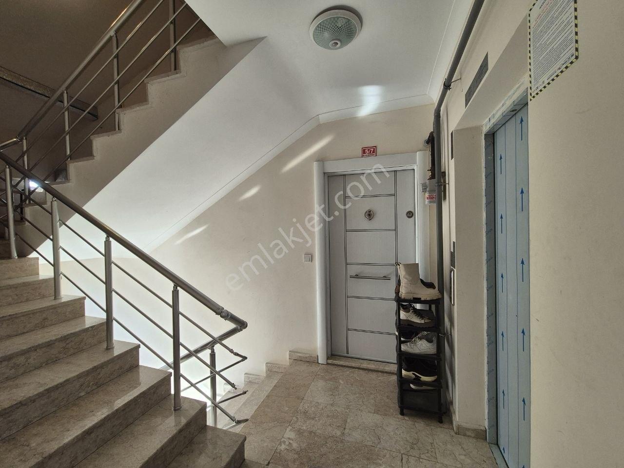 Hak Emlak'tan Aziziye Mahallesinde Kiralık 2+1 Geniş Daire - Görsel 15