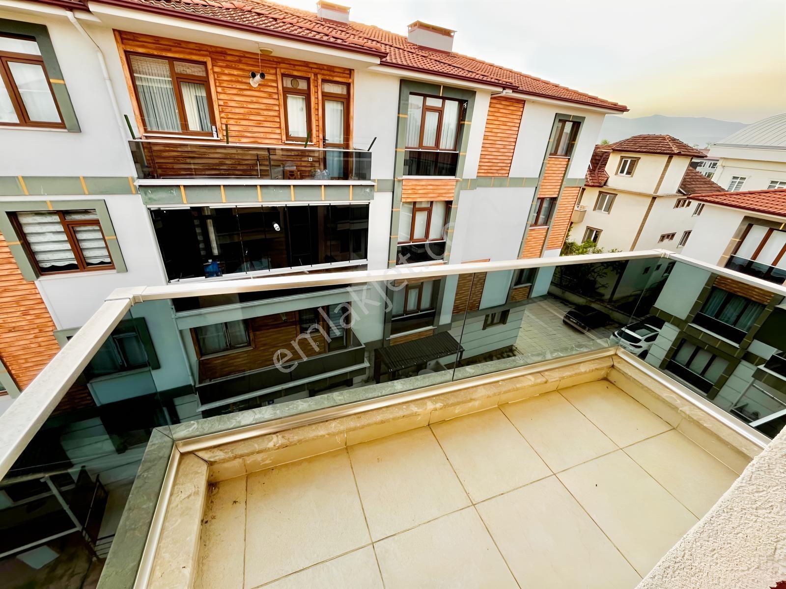 Hak Emlak'tan Aziziye Mahallesinde Kiralık 2+1 Geniş Daire - Görsel 8