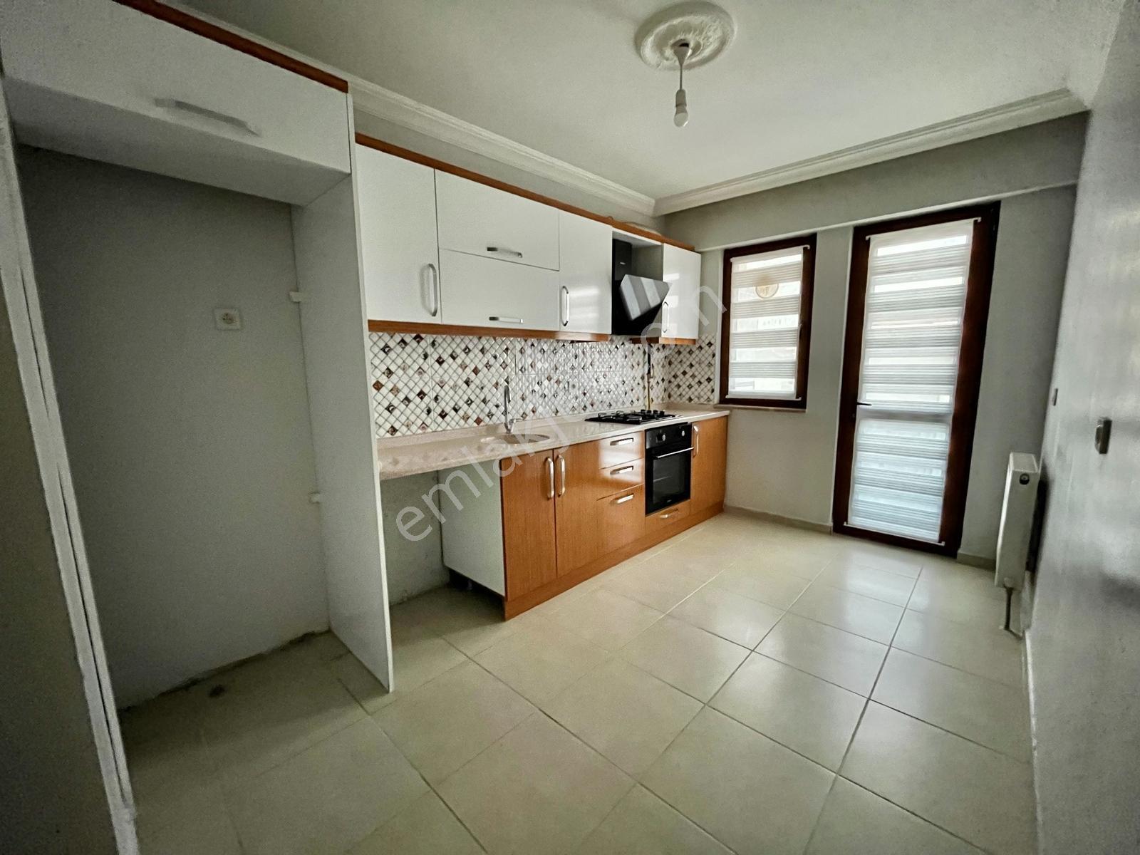 Hak Emlak'tan Aziziye Mahallesinde Kiralık 2+1 Geniş Daire - Görsel 13