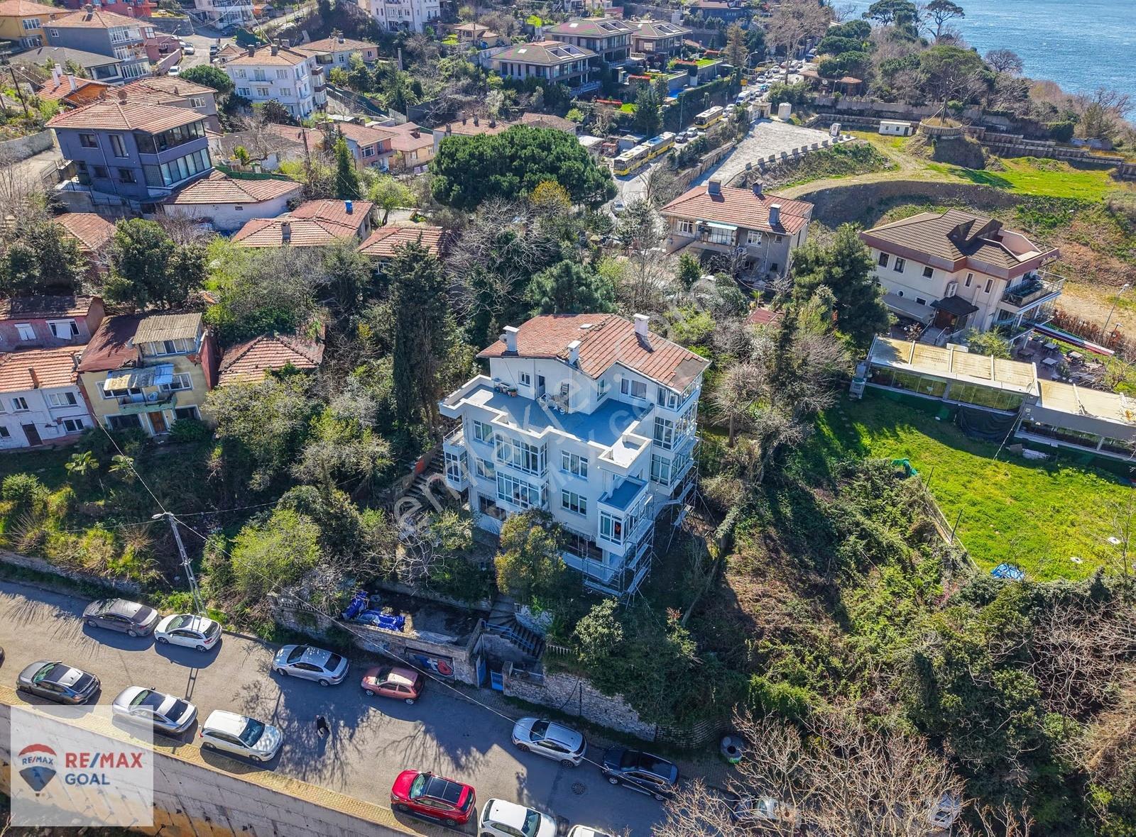 Remax Şirvan'dan Panoramik Boğaz Manzaralı Triplex Müstakil Ev - Görsel 20