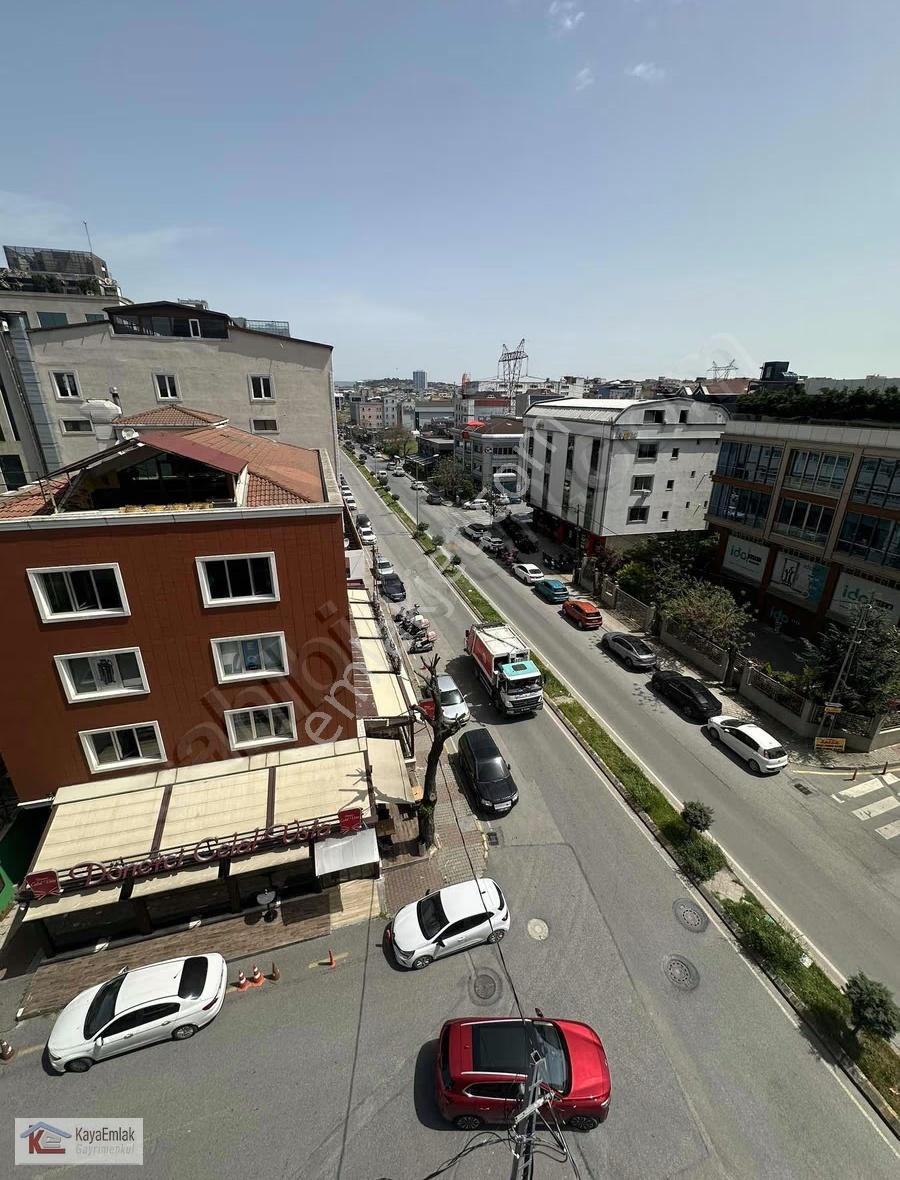 Bayraktar Bulvarı'nda Cadde Üzeri Kiralık 3 Plaza Katı - Görsel 10