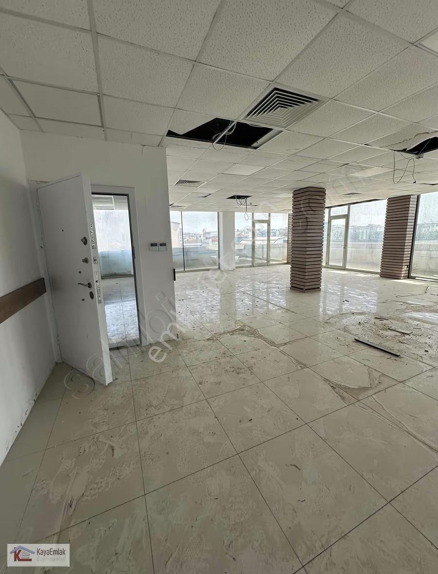 Bayraktar Bulvarı'nda Cadde Üzeri Kiralık 3 Plaza Katı - Görsel 25