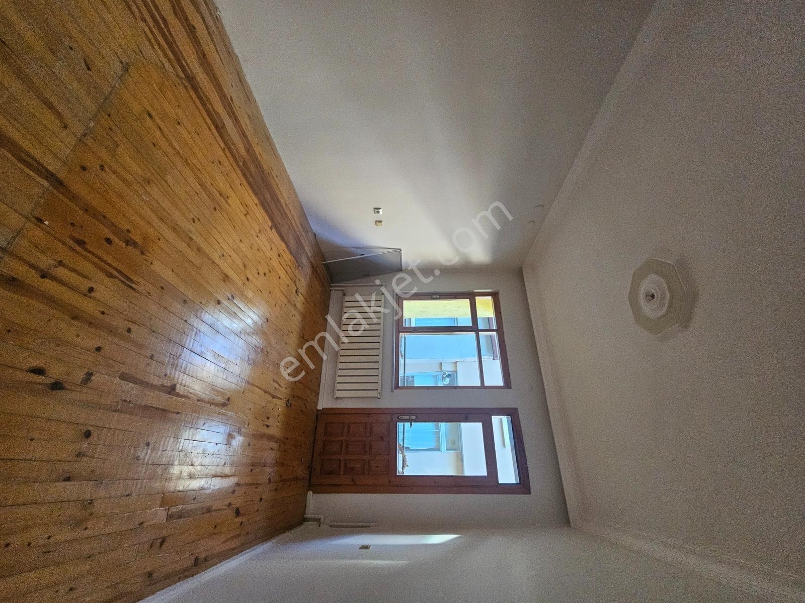 Bahçelievler De Cadde Üzeri Satılık Tripleks - Görsel 24