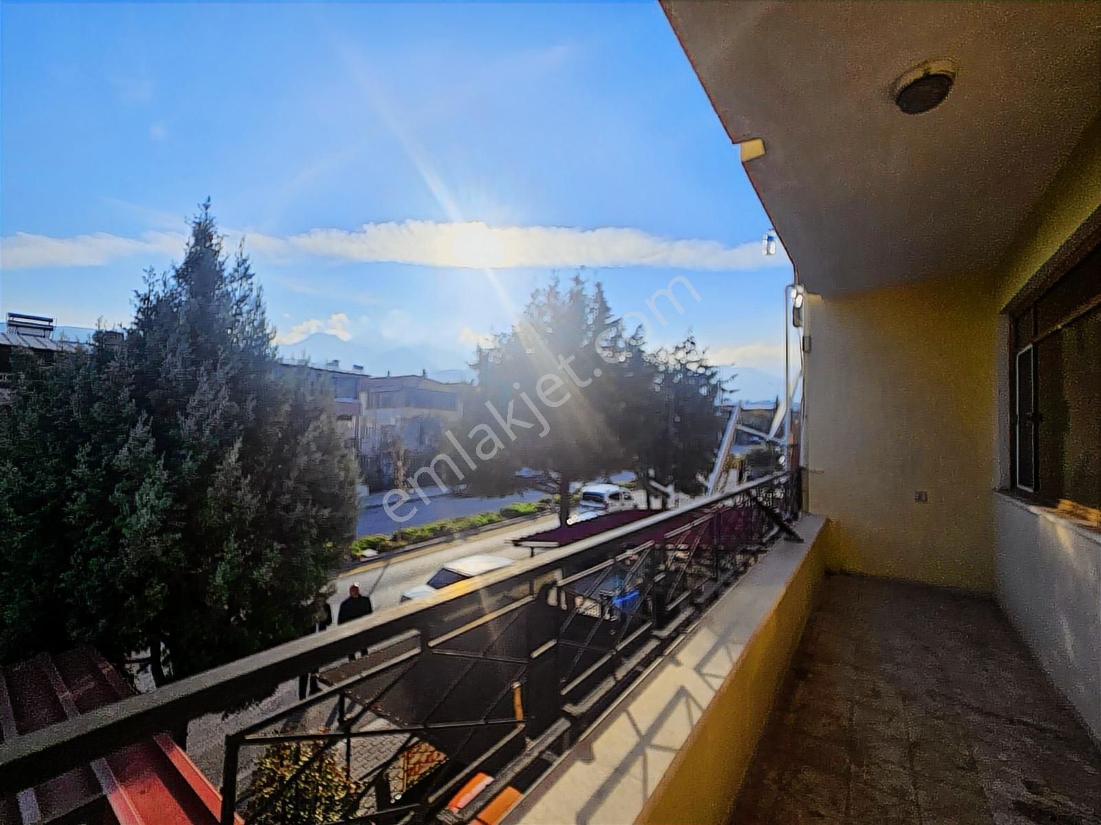 Bahçelievler De Cadde Üzeri Satılık Tripleks - Görsel 23