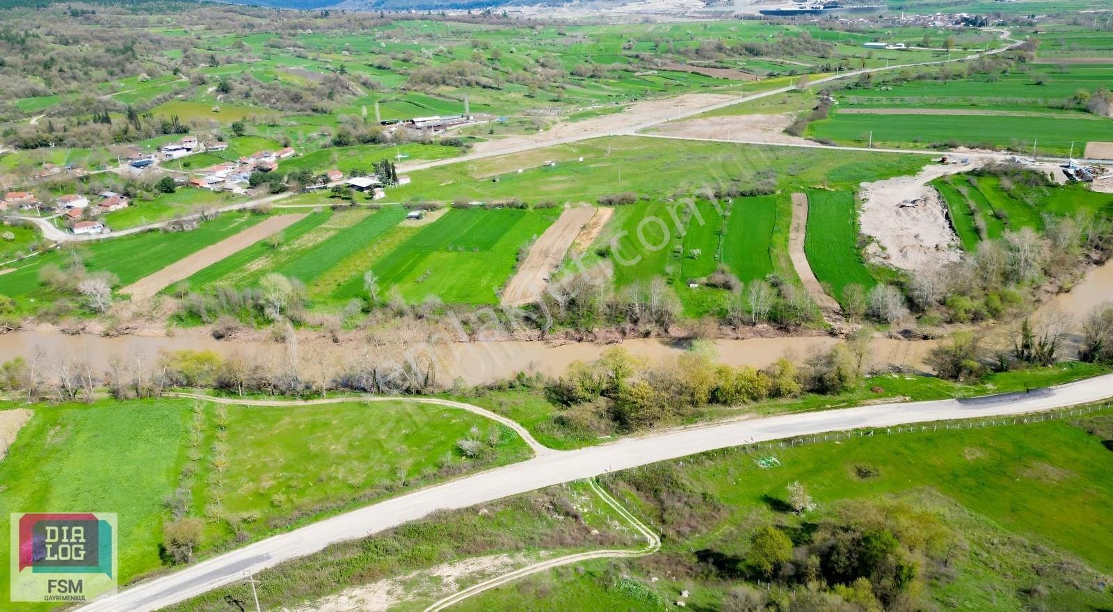 Bursa Mustafakemalpaşa Çavuş Köyde Tek Tapulu Yatırımlık 2150 Mt - Görsel 4