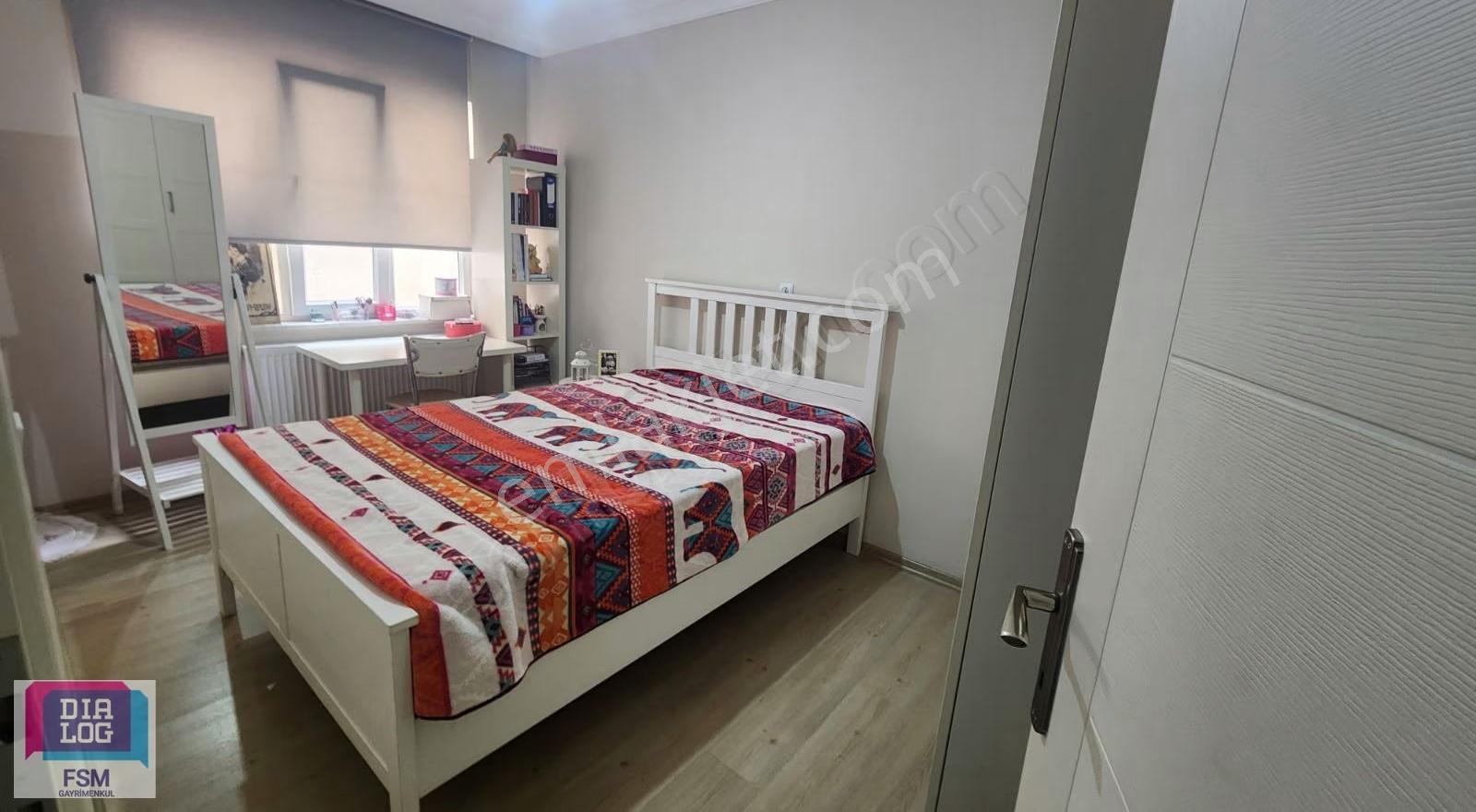 Satılık 4+1 Dubleks Daire Metroya Yakın Ana Yola Yakın - Görsel 9