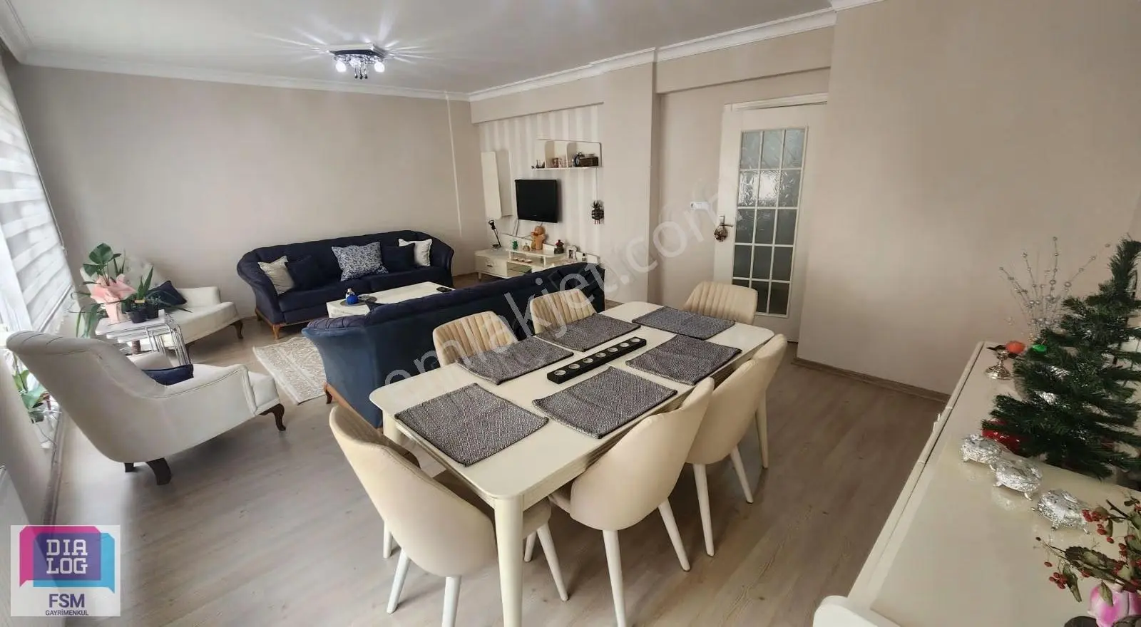 Satılık 4+1 Dubleks Daire Metroya Yakın Ana Yola Yakın