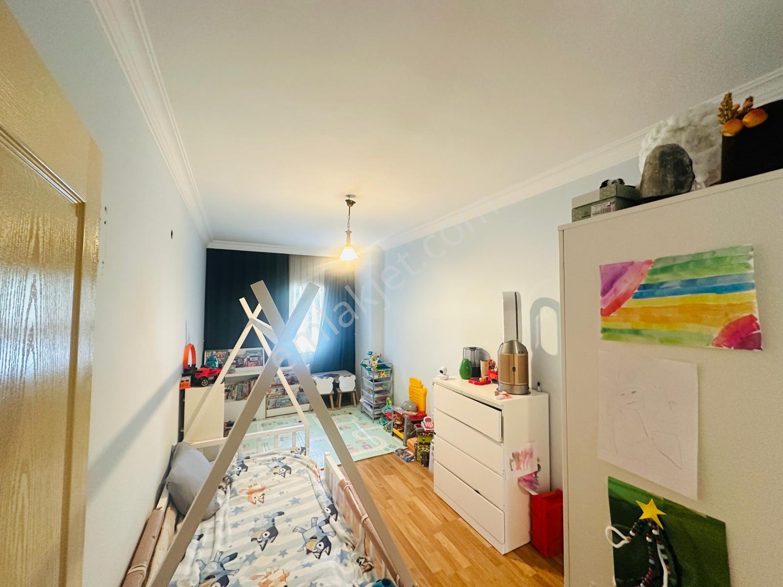 Ege Mah. Bayraktar Market Civari 3+1 Daire Satılık - Görsel 12